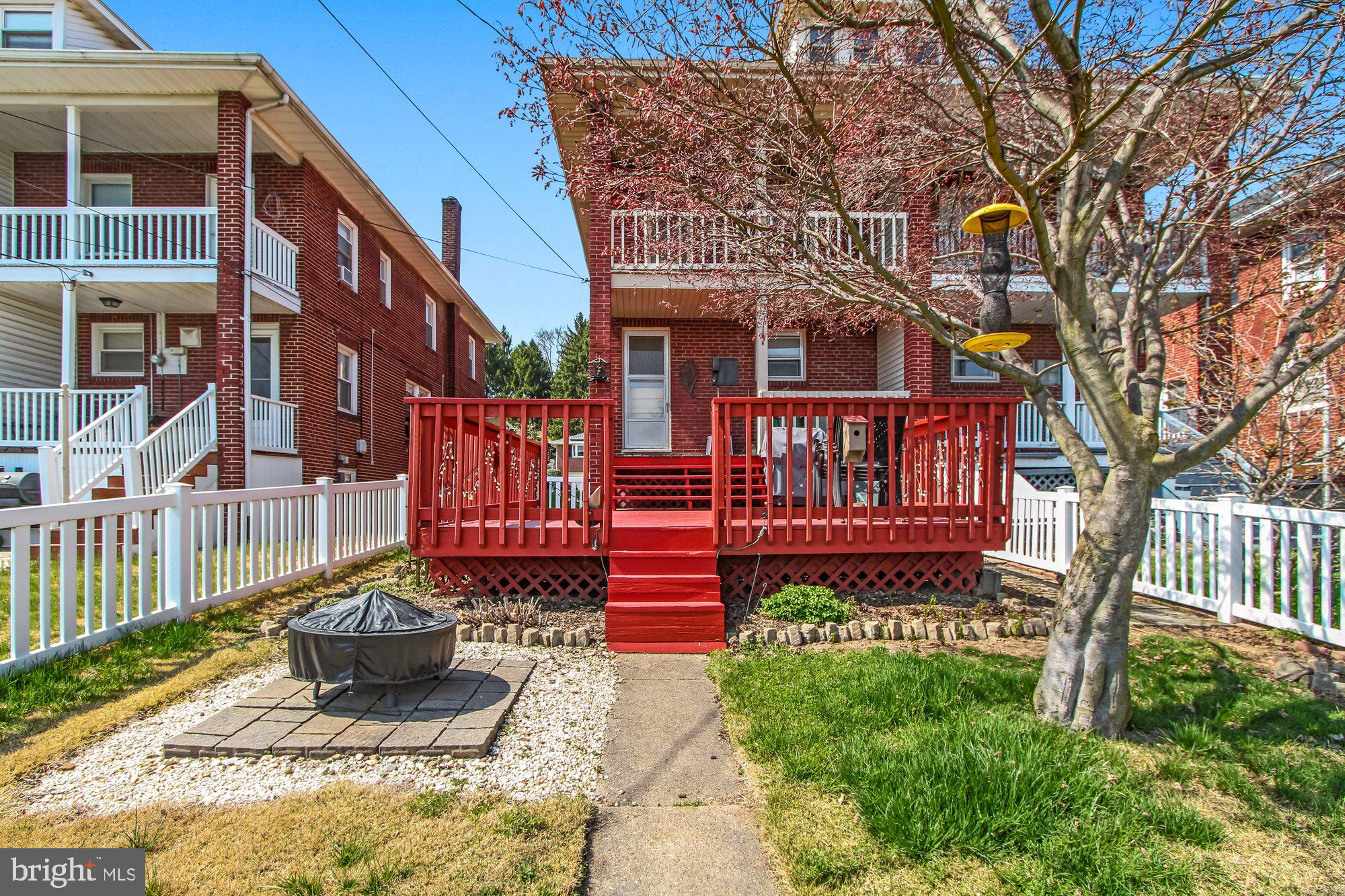 THE AVENUES - Residential
