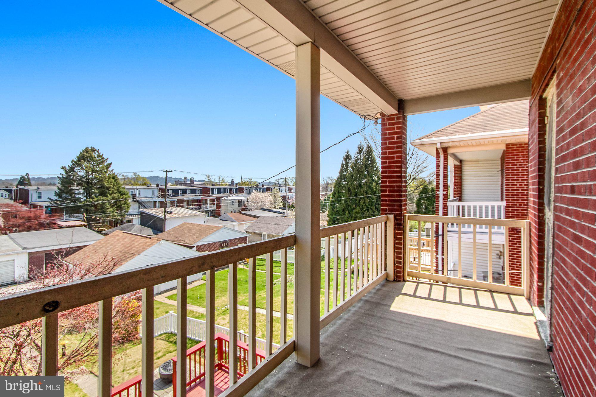 THE AVENUES - Residential