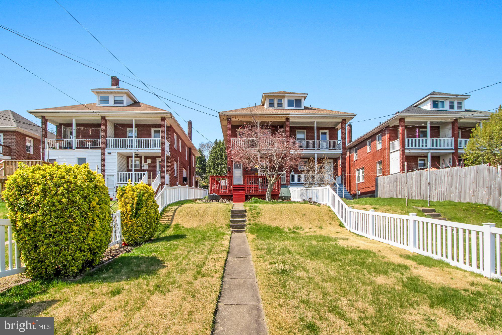 THE AVENUES - Residential