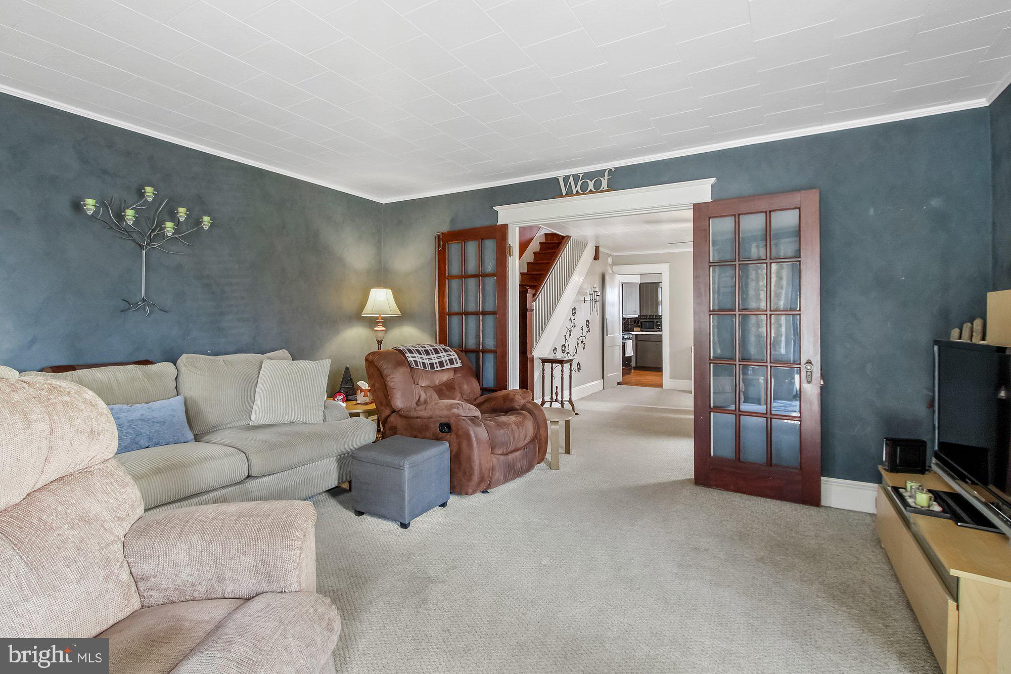 THE AVENUES - Residential