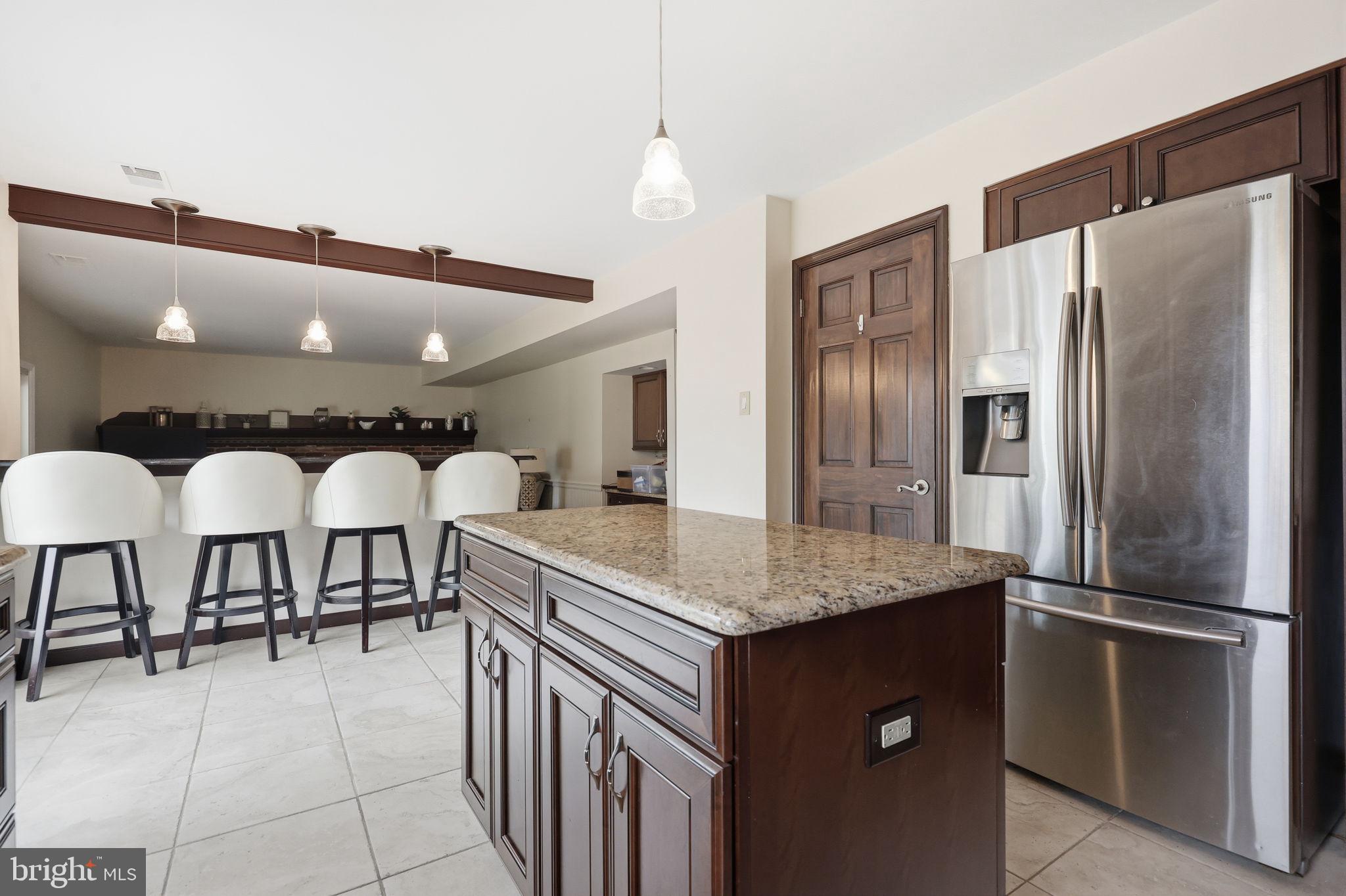 IVY WOODS - Residential