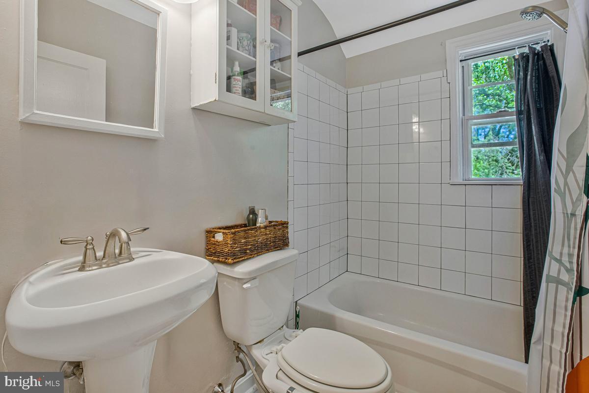 RIDGELEIGH - Residential
