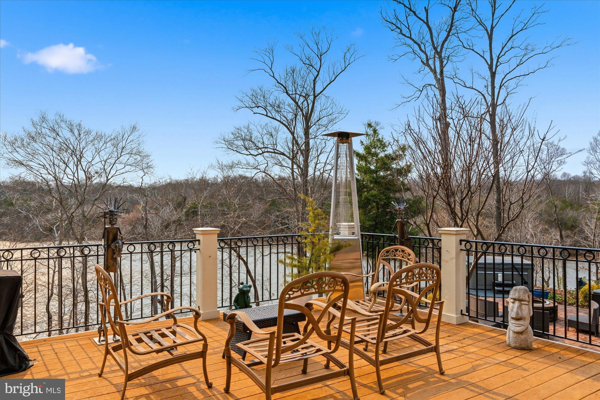 WATERVIEW PLANTATION - Residential