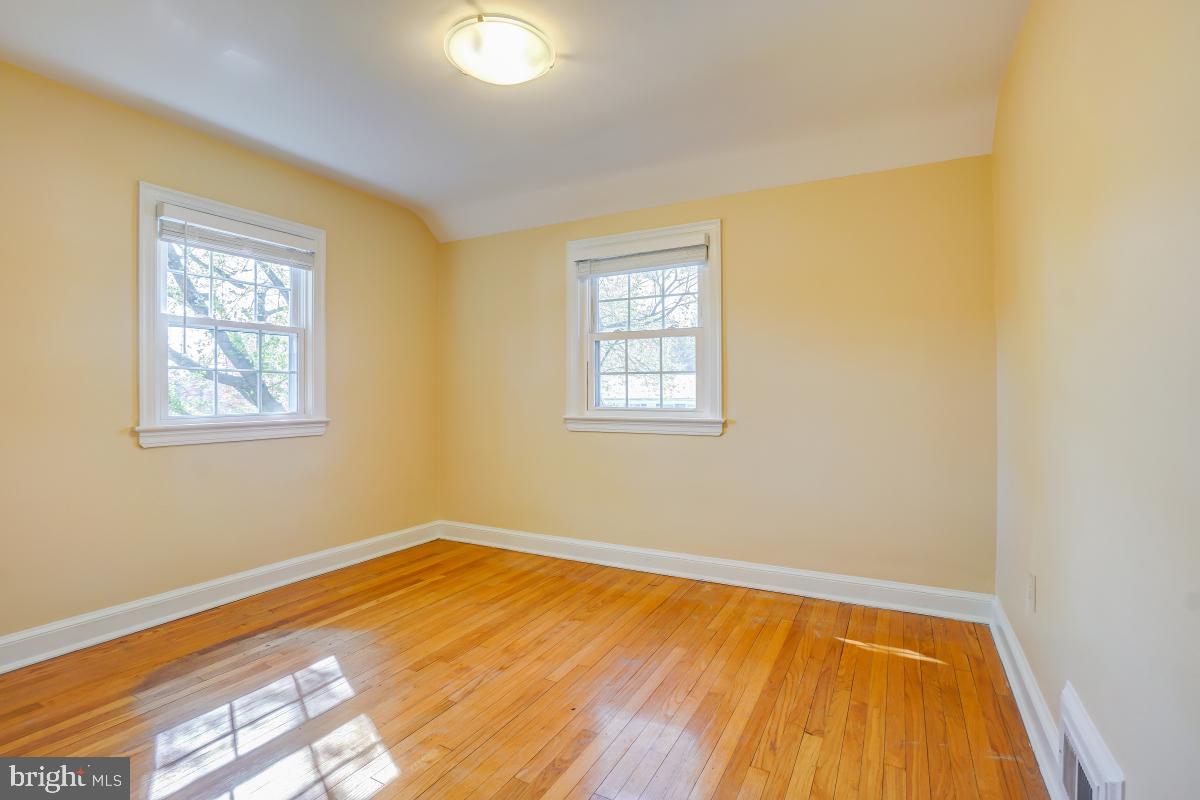 INDIAN SPRING HILLS - Residential Lease