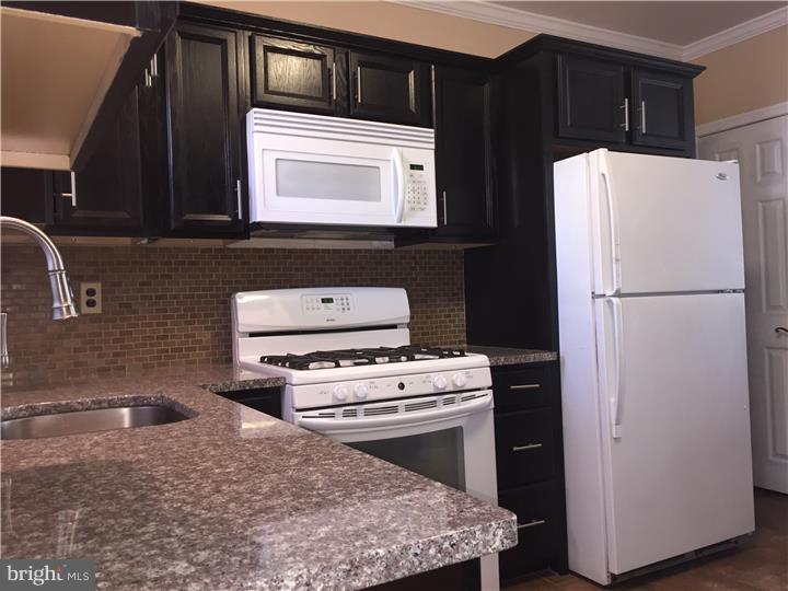 PORT RICHMOND - Residential
