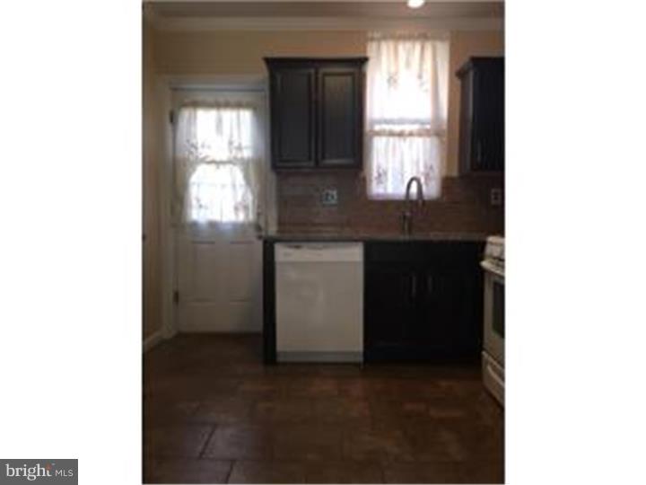PORT RICHMOND - Residential