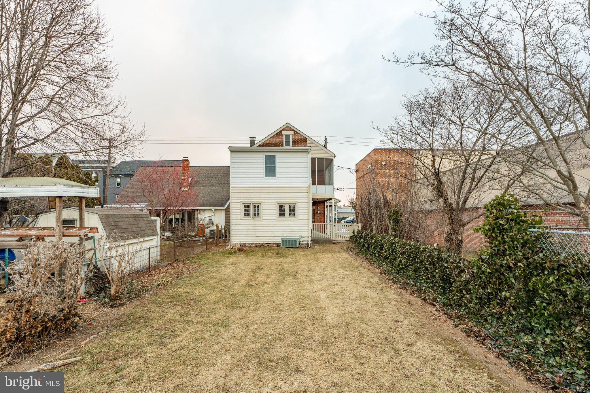 MANHEIM BOROUGH - Residential