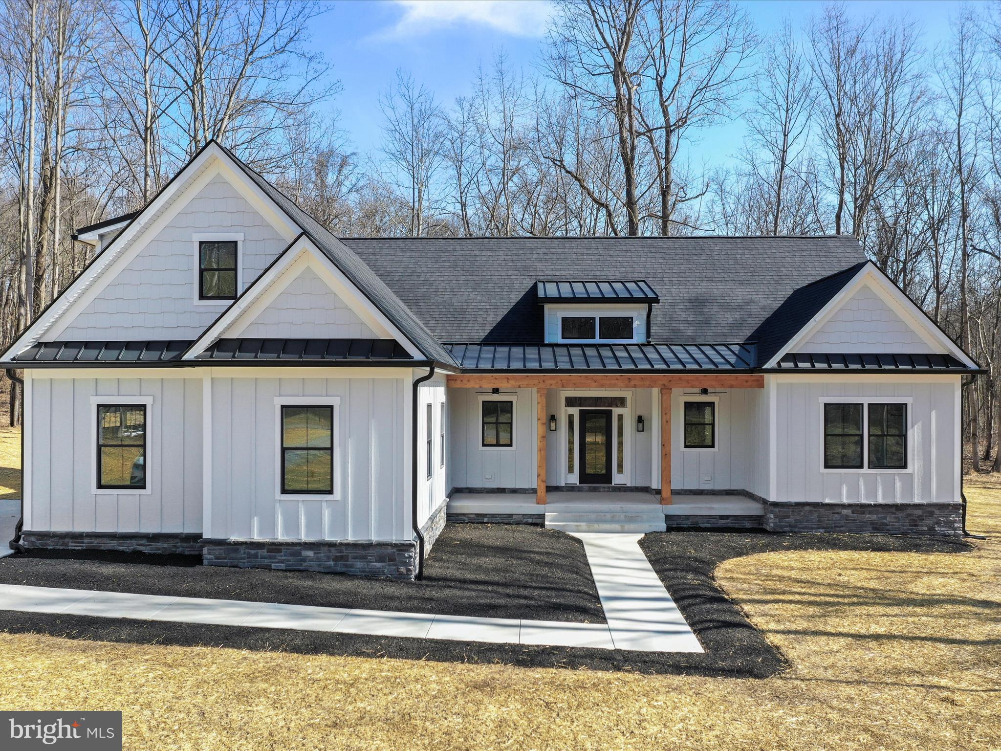CROSSINGS ON THE POTOMAC - Residential