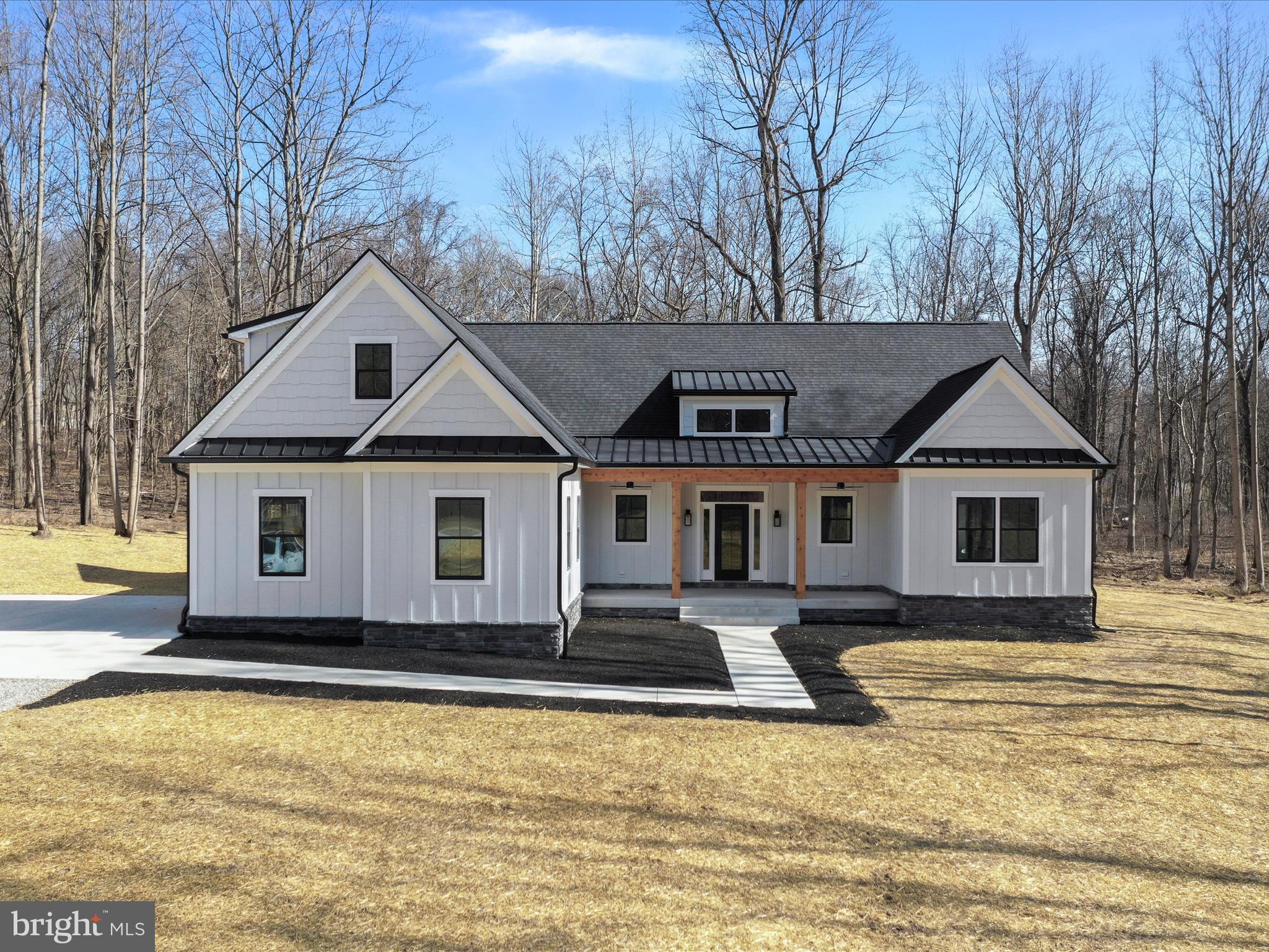 CROSSINGS ON THE POTOMAC - Residential