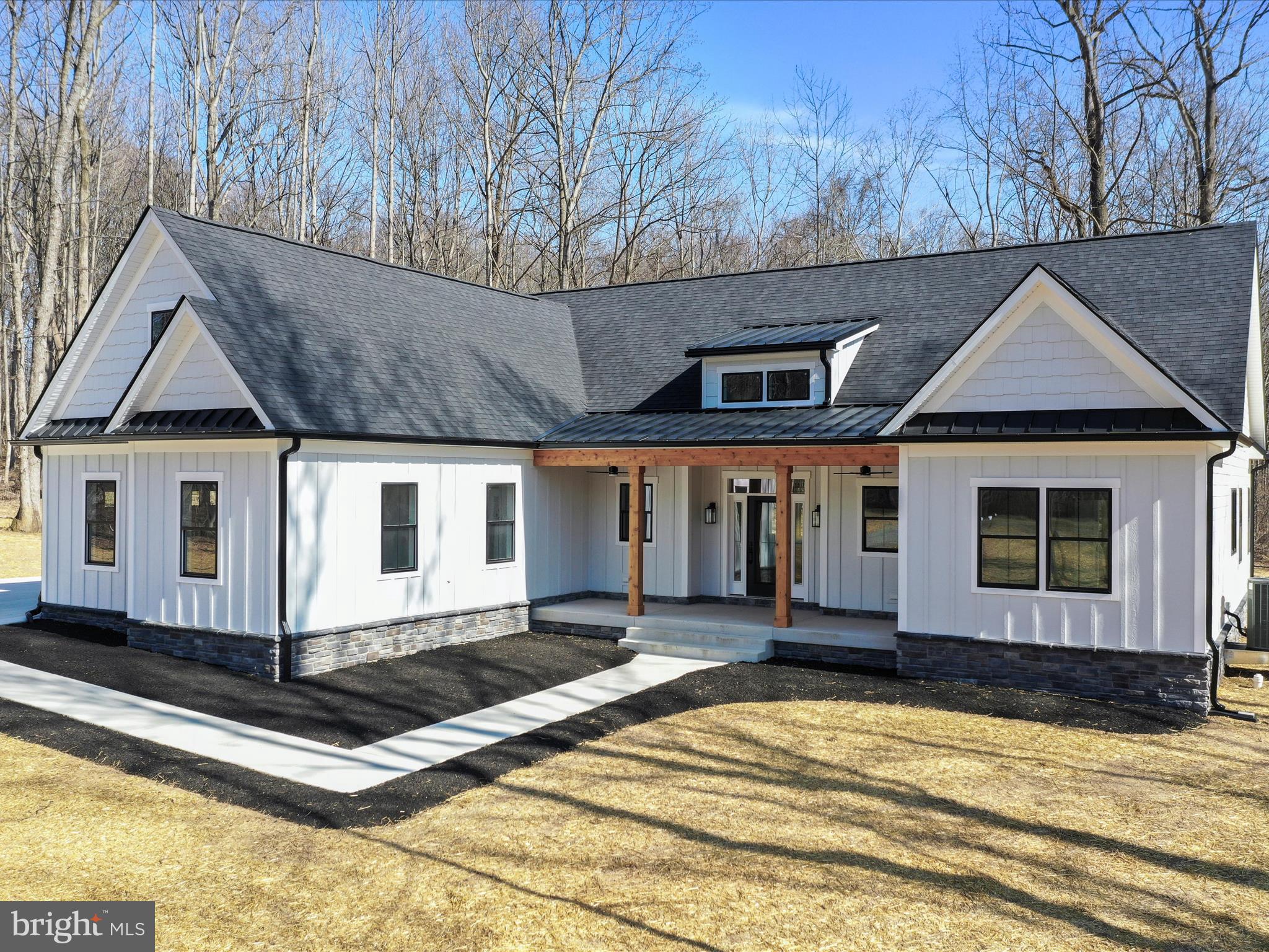 CROSSINGS ON THE POTOMAC - Residential