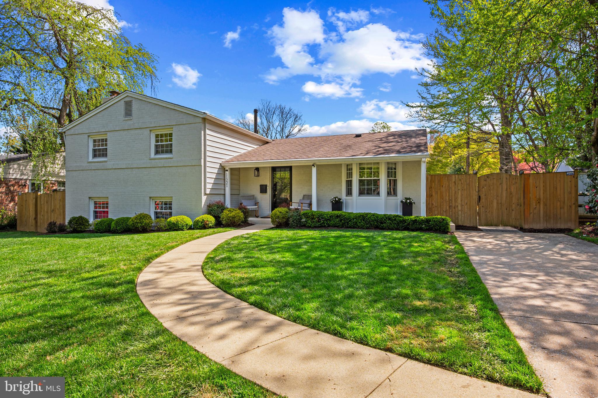 GARRETT PARK ESTATES - Residential