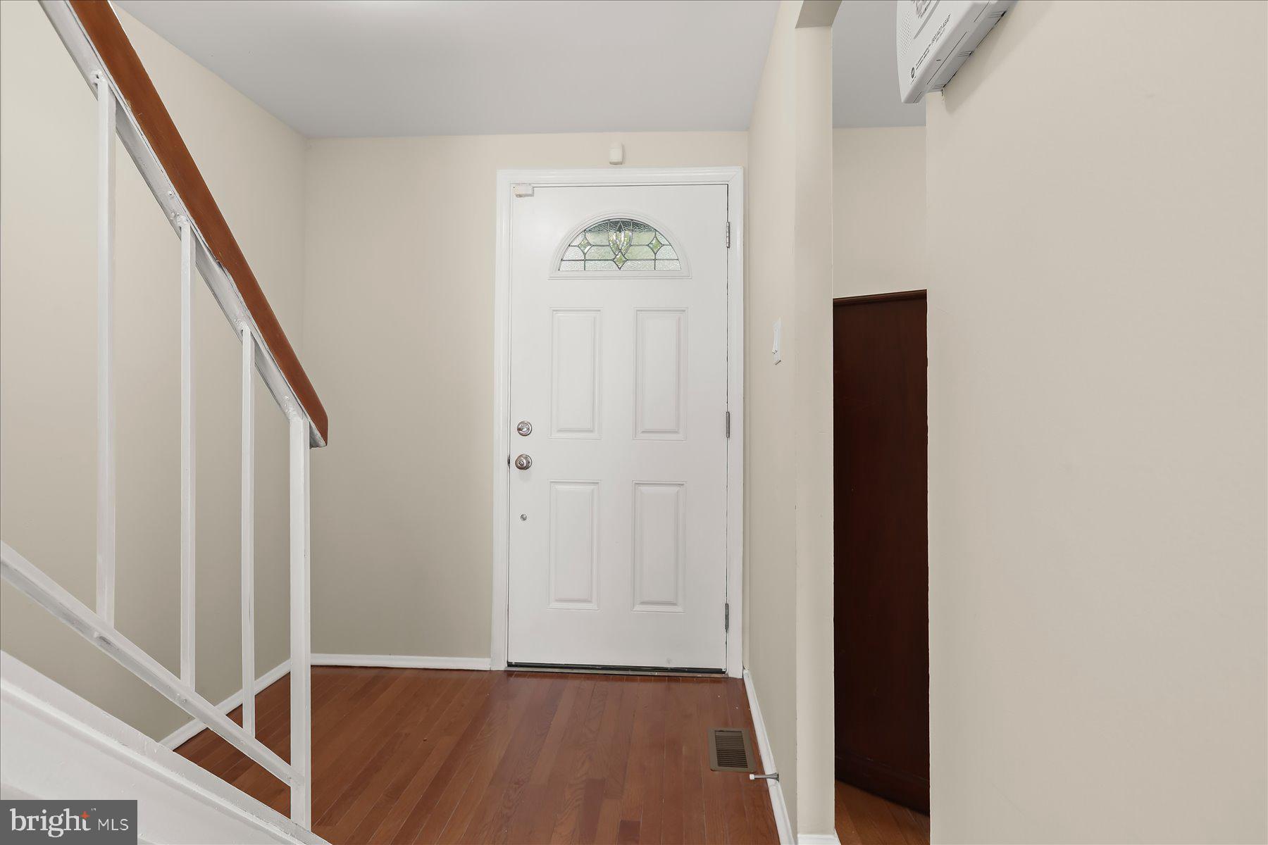 JEFFERS HILL - Residential
