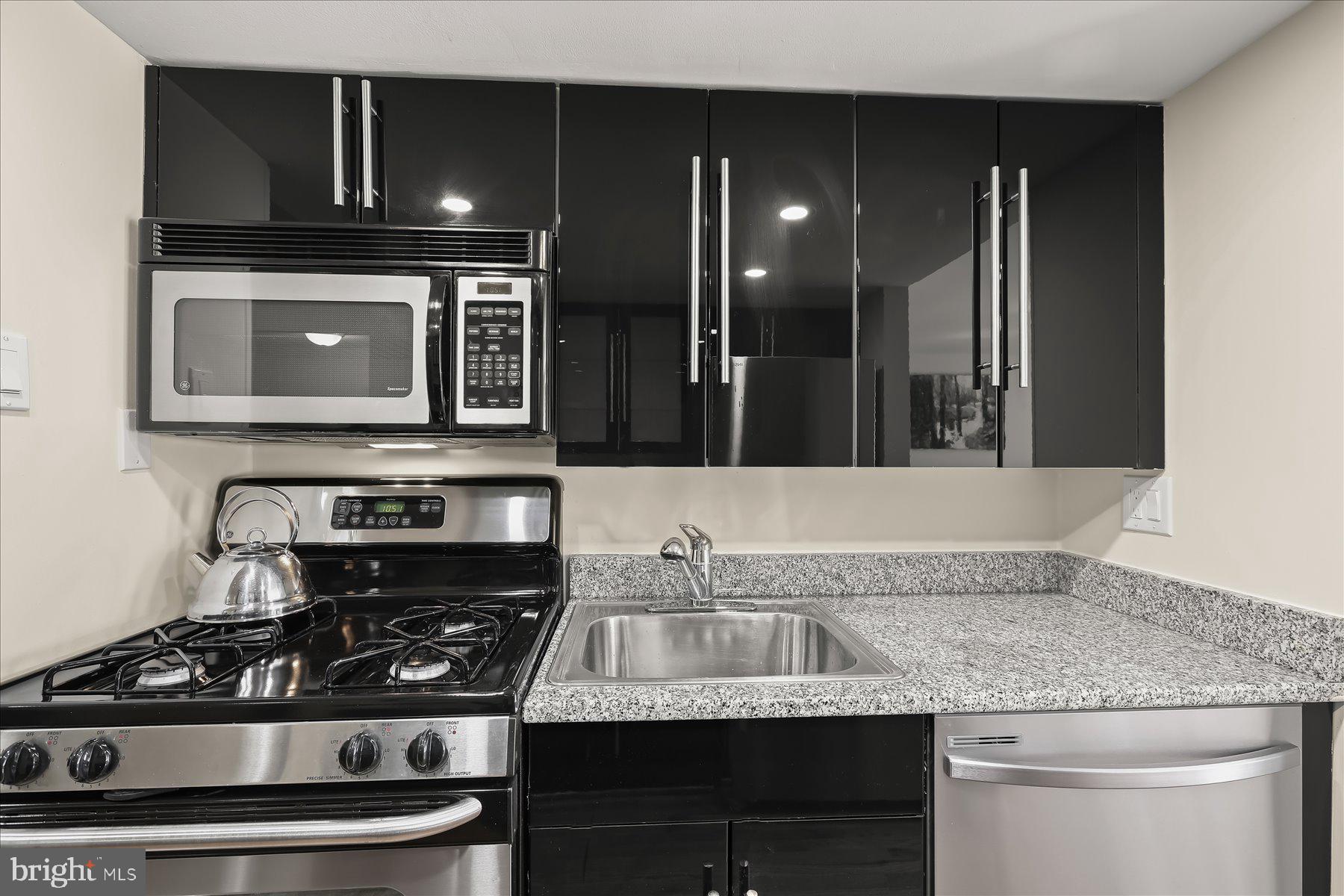 JEFFERS HILL - Residential