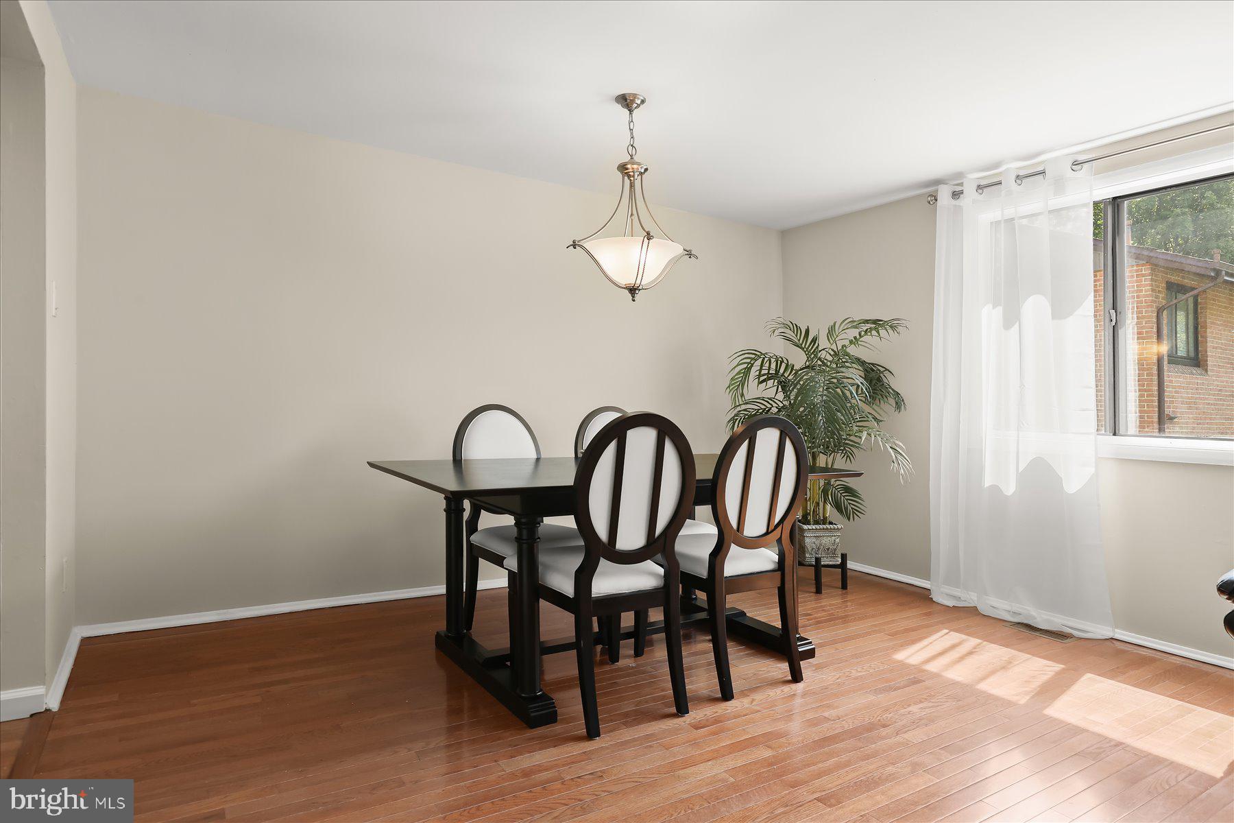 JEFFERS HILL - Residential