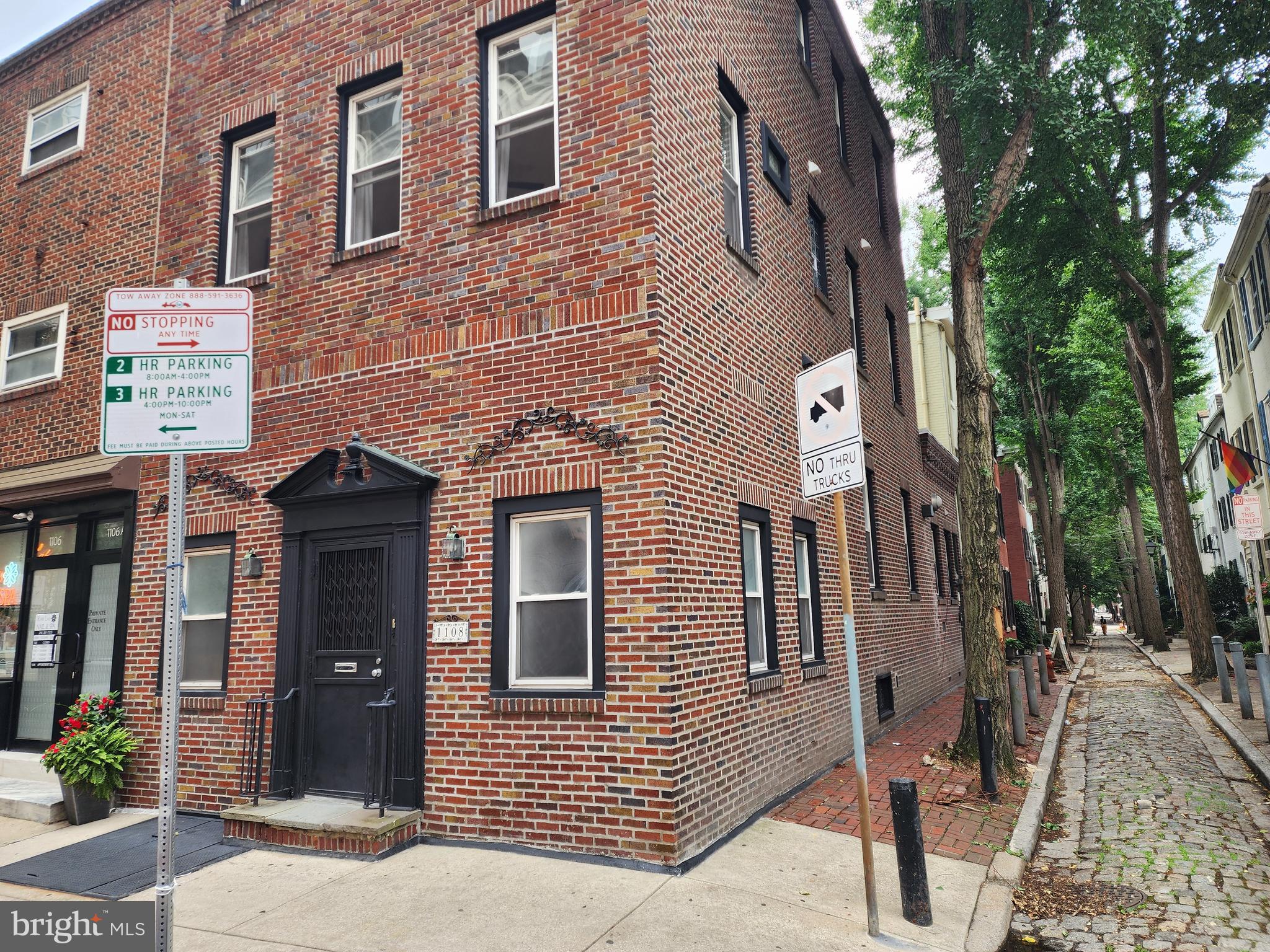 WASHINGTON SQ WEST - Residential Income
