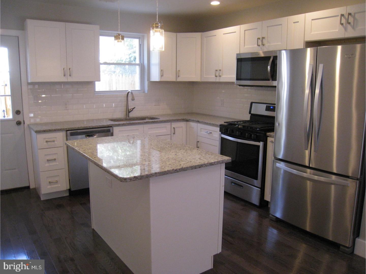 POINT BREEZE - Residential