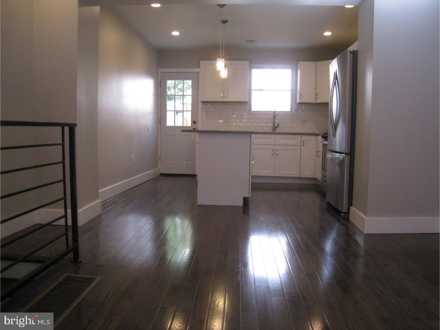 POINT BREEZE - Residential