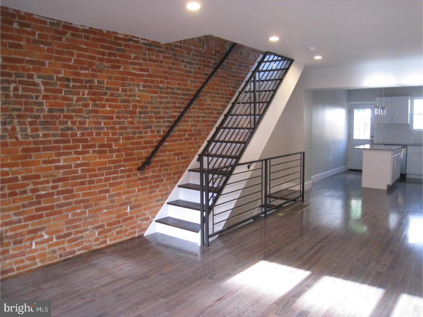 POINT BREEZE - Residential