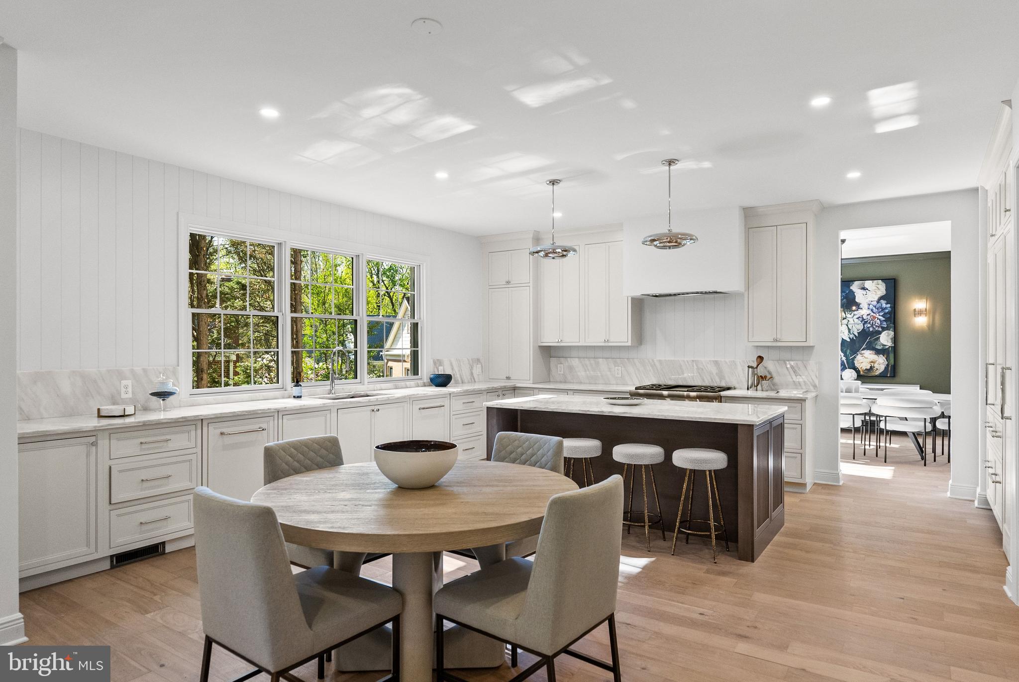 SPRING VALLEY - Residential