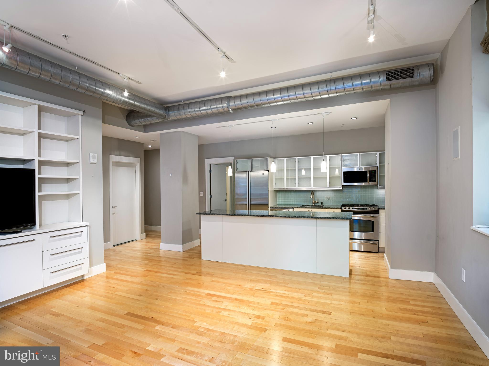 WASHINGTON SQ WEST - Residential
