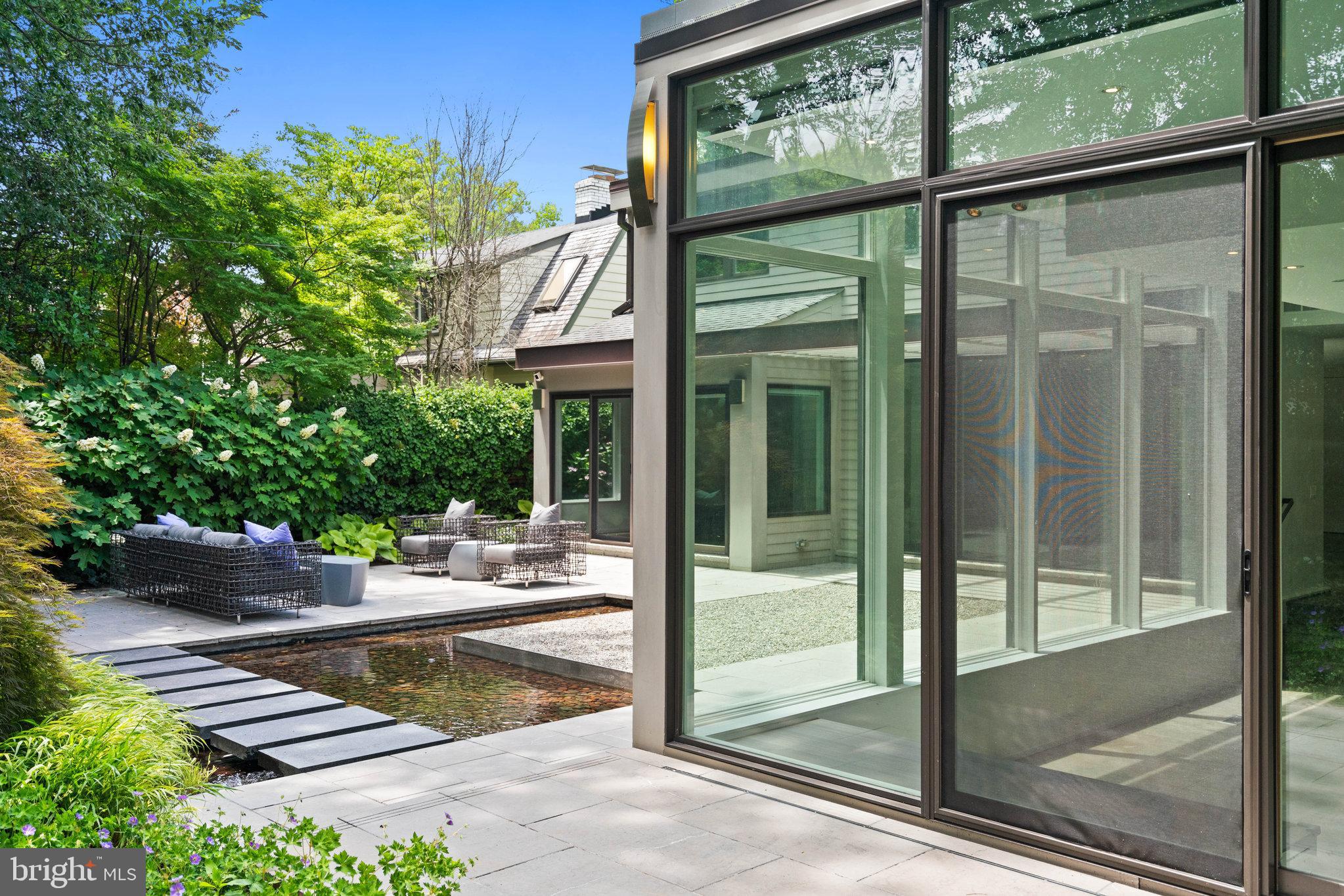 CHEVY CHASE - Residential