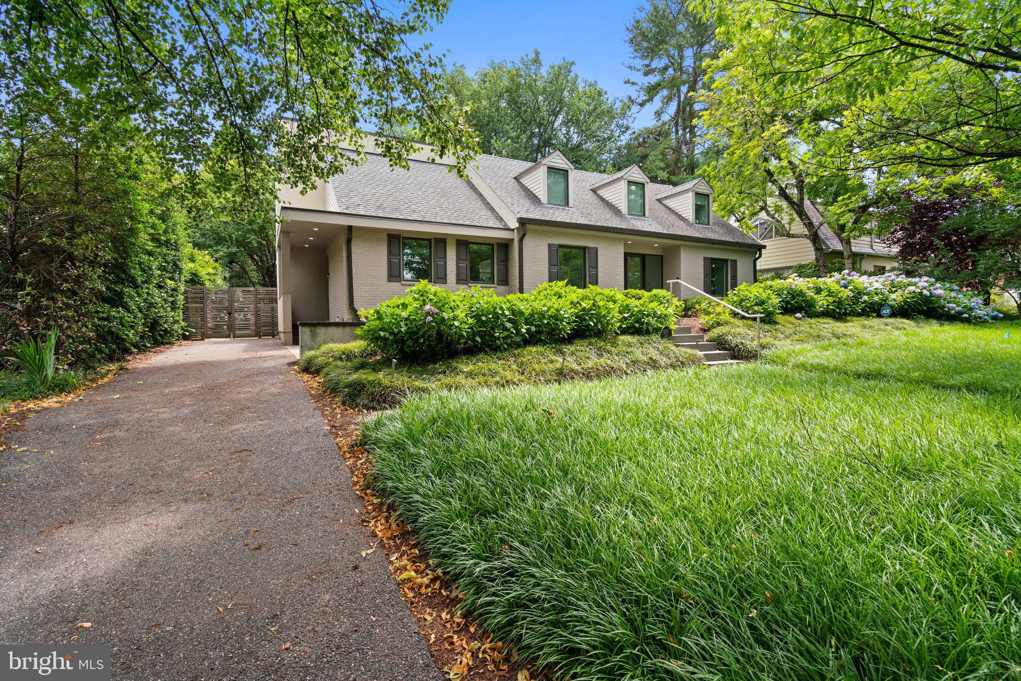 CHEVY CHASE - Residential