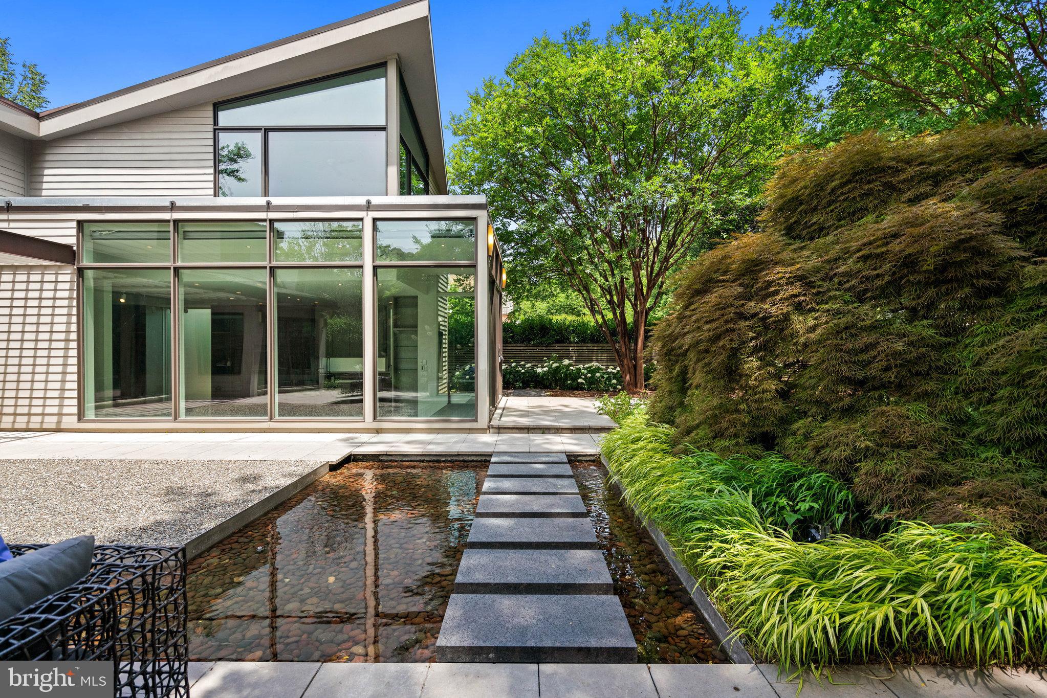 CHEVY CHASE - Residential