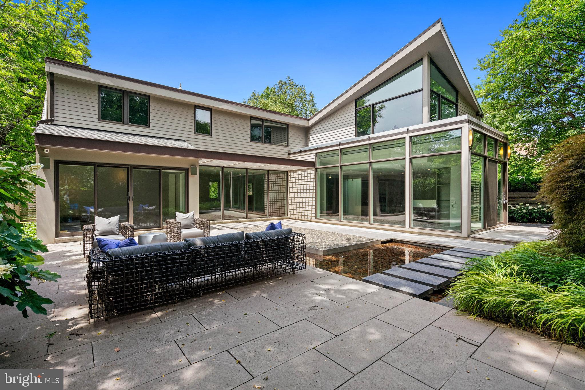 CHEVY CHASE - Residential