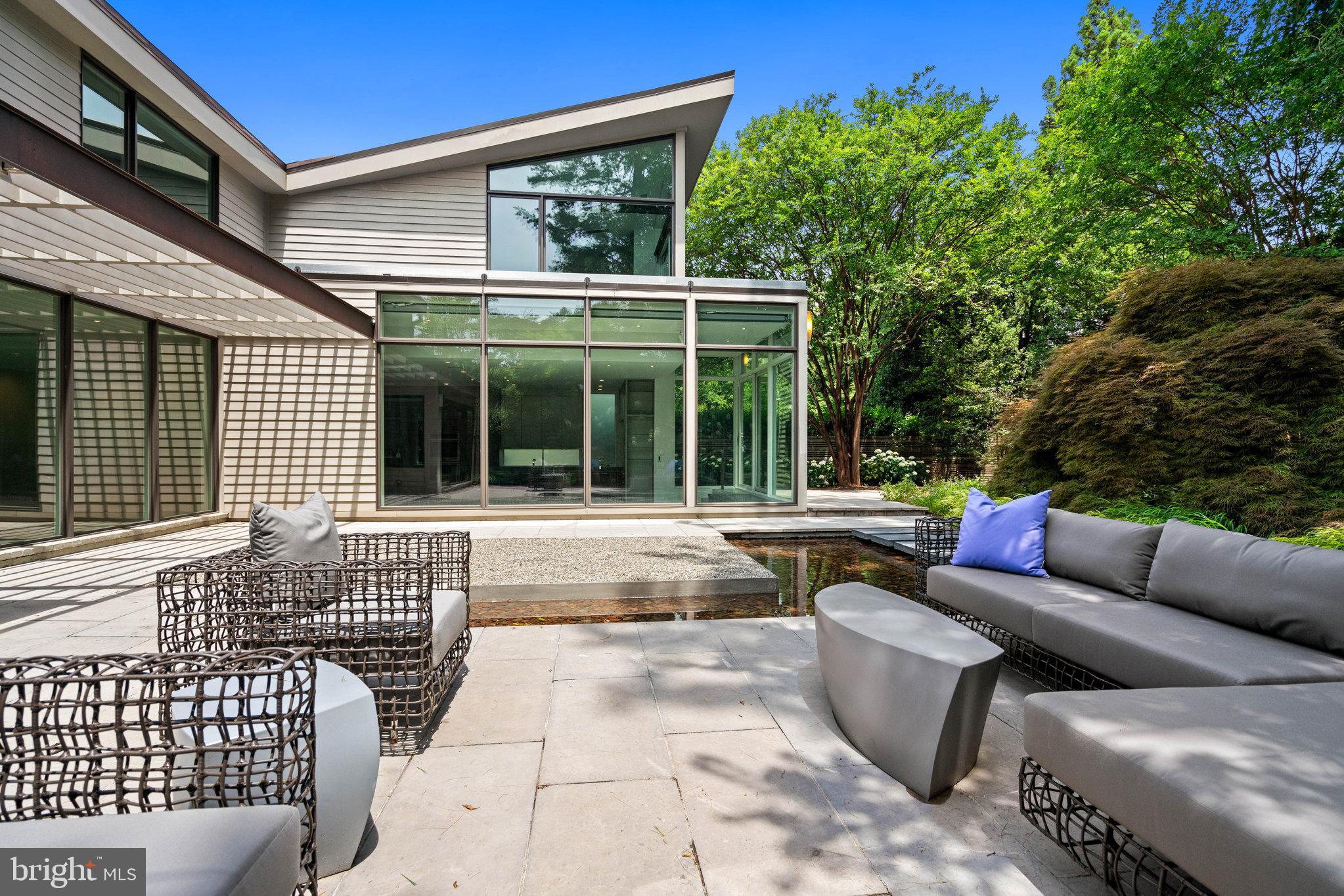 CHEVY CHASE - Residential