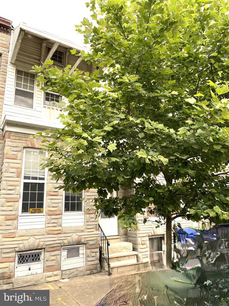 Location, location, location! Priced below the assessment. Half block to the wonderful Carol Park (including athletic fields, ballfields, golf course, playground, farmers market, and various celebrations and party events), walking distance to Ravens Football Stadium, walking distance to Oriole Baseball Park at Camden Yard, easy access to the best of the city bars, restaurants, museums, performances, inner harbor, hospitals, etc. Attention for those driving to/from DC or south of Baltimore, this location is extremely convenient to get onto I-95 and I-295! The first floor has living area, dining area, kitchen, and an extension area that has a half bath and laundry, and a pleasant sunroom that may also be used as a bedroom for people with mobility issues. There is a fenced backyard perfect for BBQ. The 2nd floor has a full bath and three separate rooms, the middle room does not have a window to the outside and can be used as an office. The basement is partially finished and had been used as a Man Cave by the previous resident. The house has a brand new AC. It is ideal for a first-time home buyer, with the lowest price in the area that allows for equity build up and the realization of American Dream. The house is also well suited for an investor building up rental portfolio. The block has more than 50% home ownership per City of Baltimore public data.