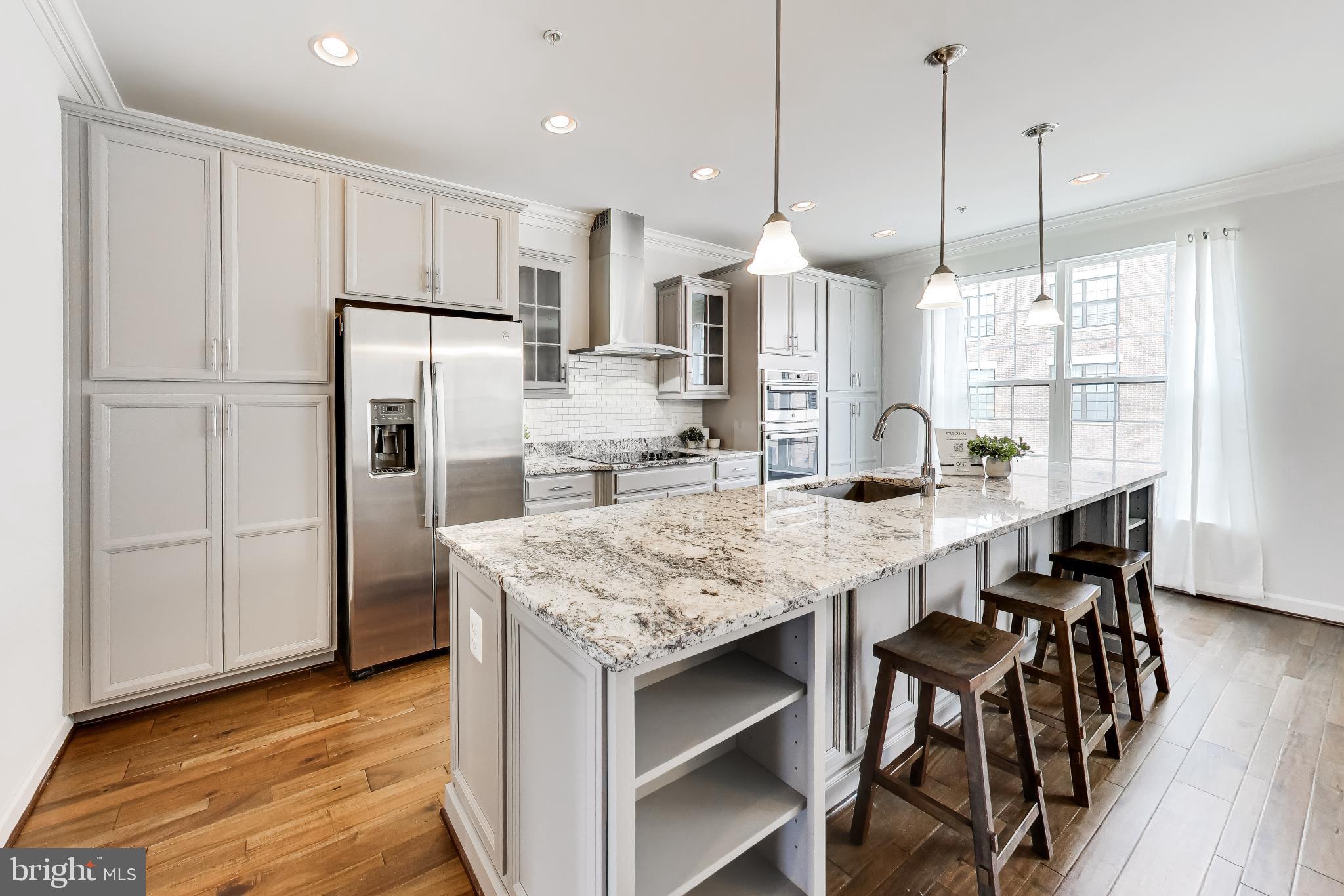 POTOMAC OVERLOOK - Residential