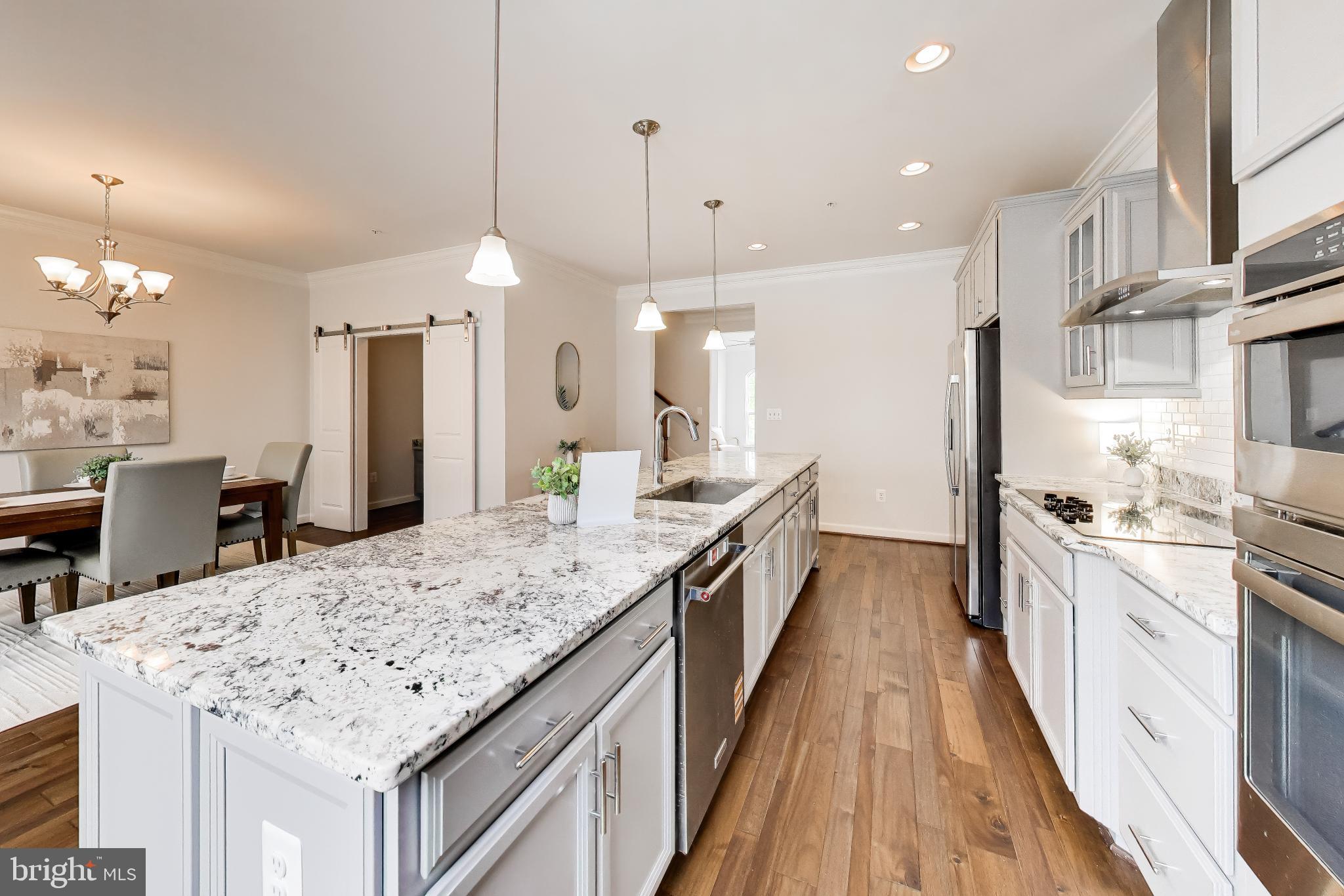 POTOMAC OVERLOOK - Residential