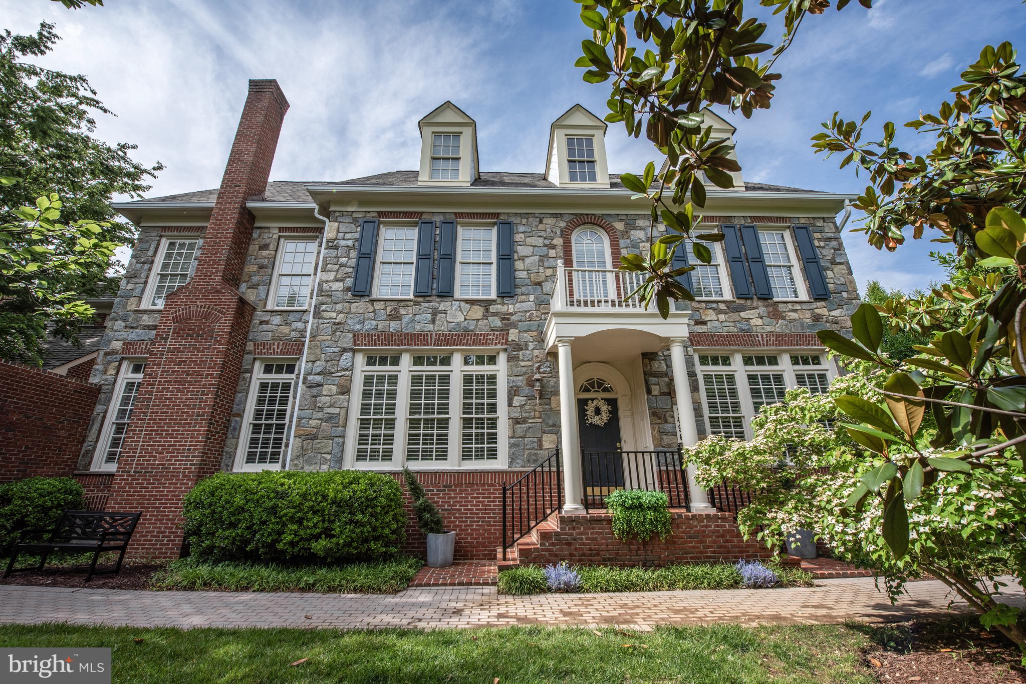 EVANS FARM - Residential