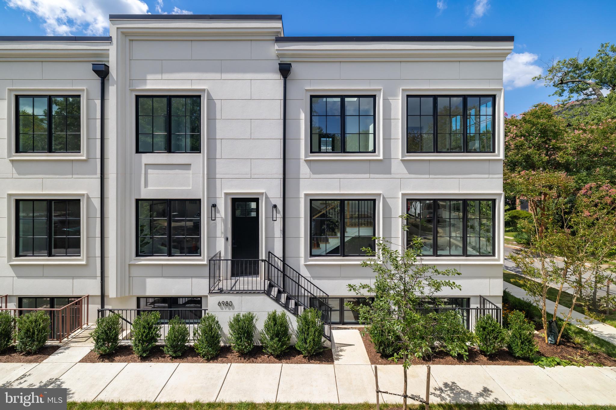 CHEVY CHASE - Residential