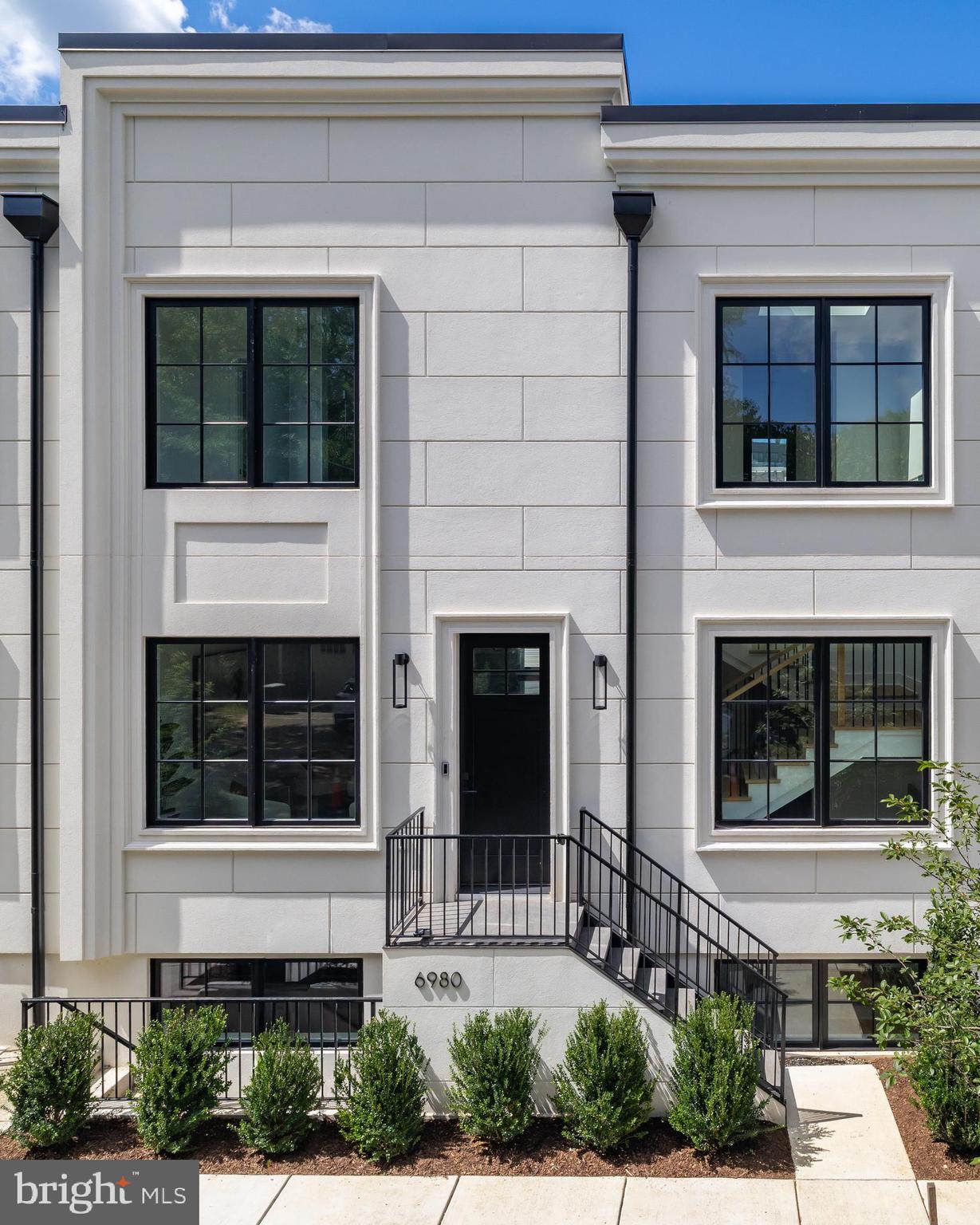 CHEVY CHASE - Residential