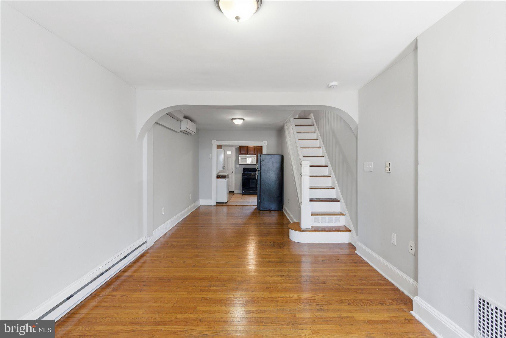 WASHINGTON VILLAGE - Residential