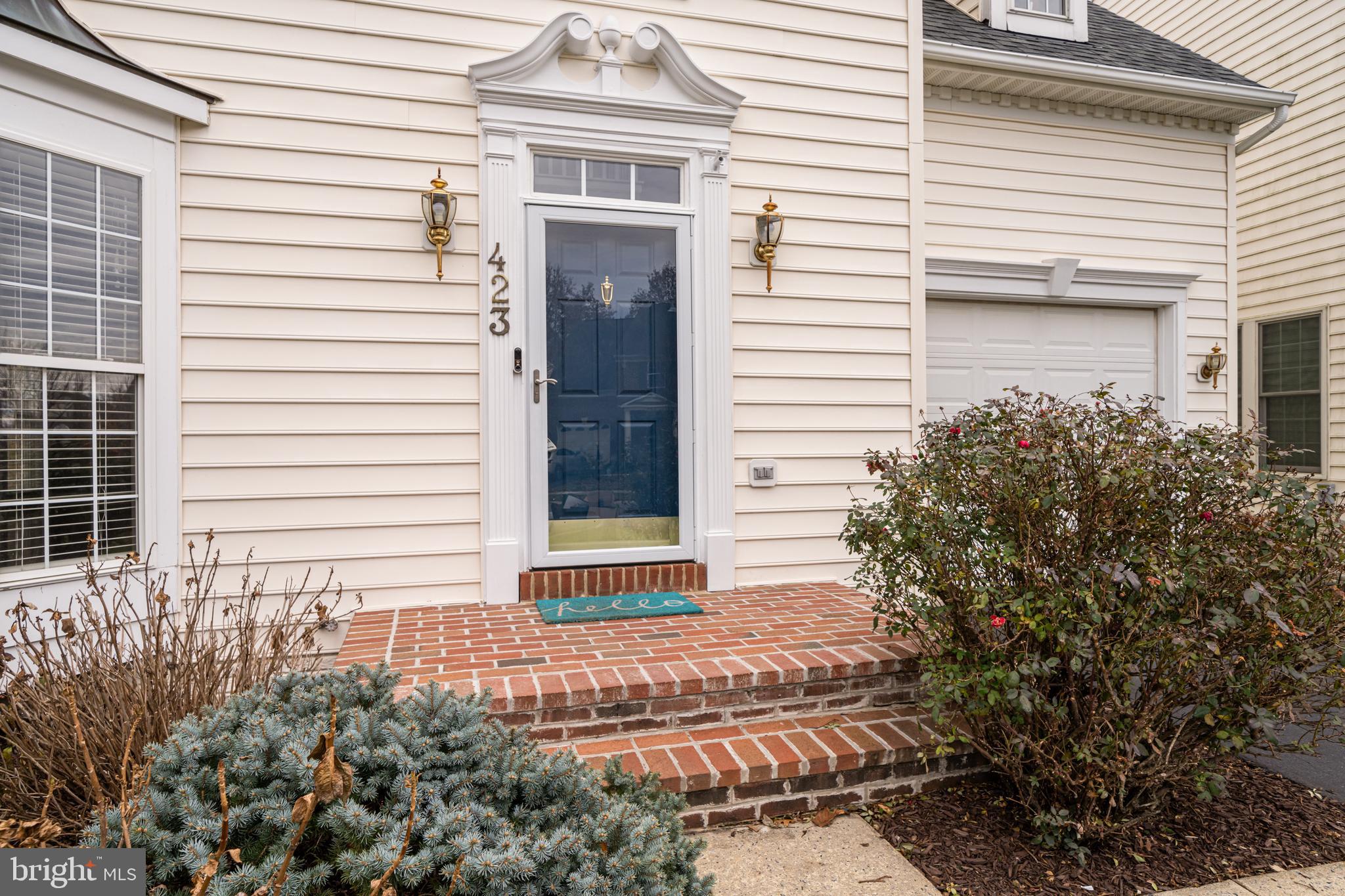 QUINCE ORCHARD PARK - Residential Lease