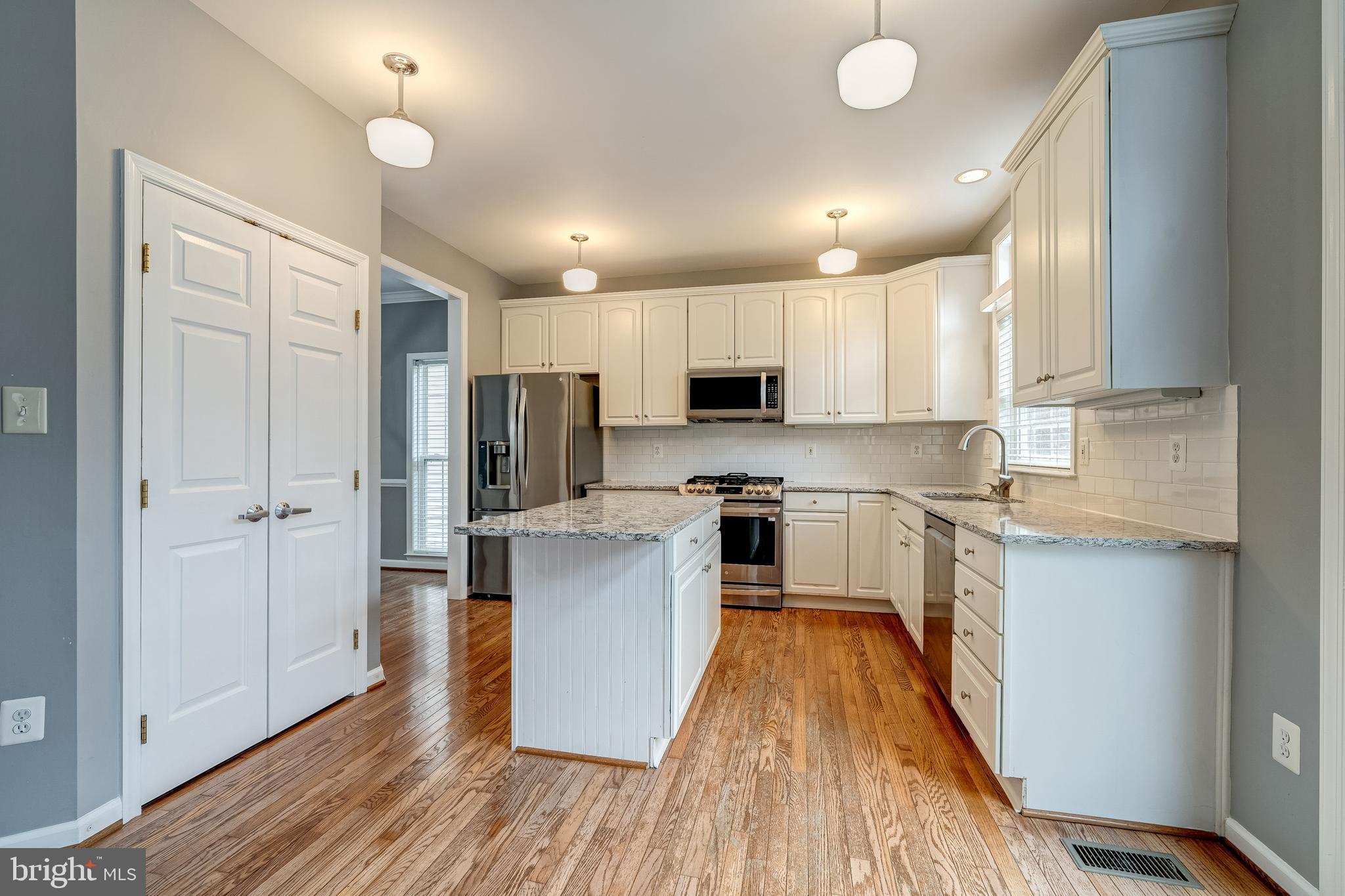 QUINCE ORCHARD PARK - Residential Lease