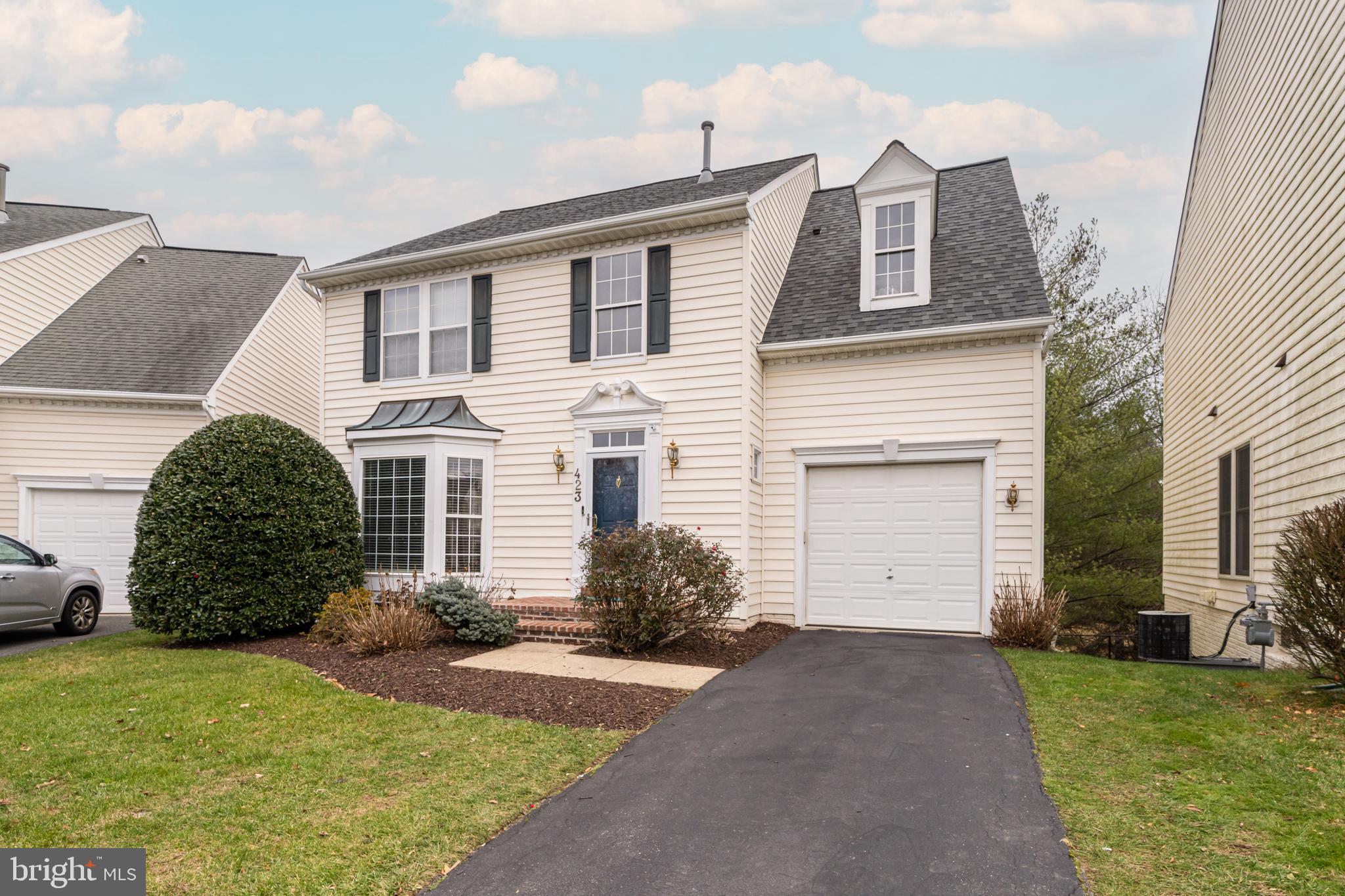 QUINCE ORCHARD PARK - Residential Lease
