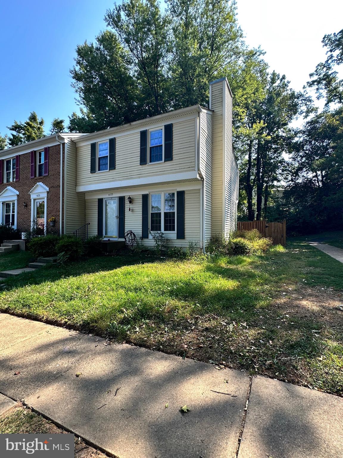 BURKE CENTRE - Residential Lease
