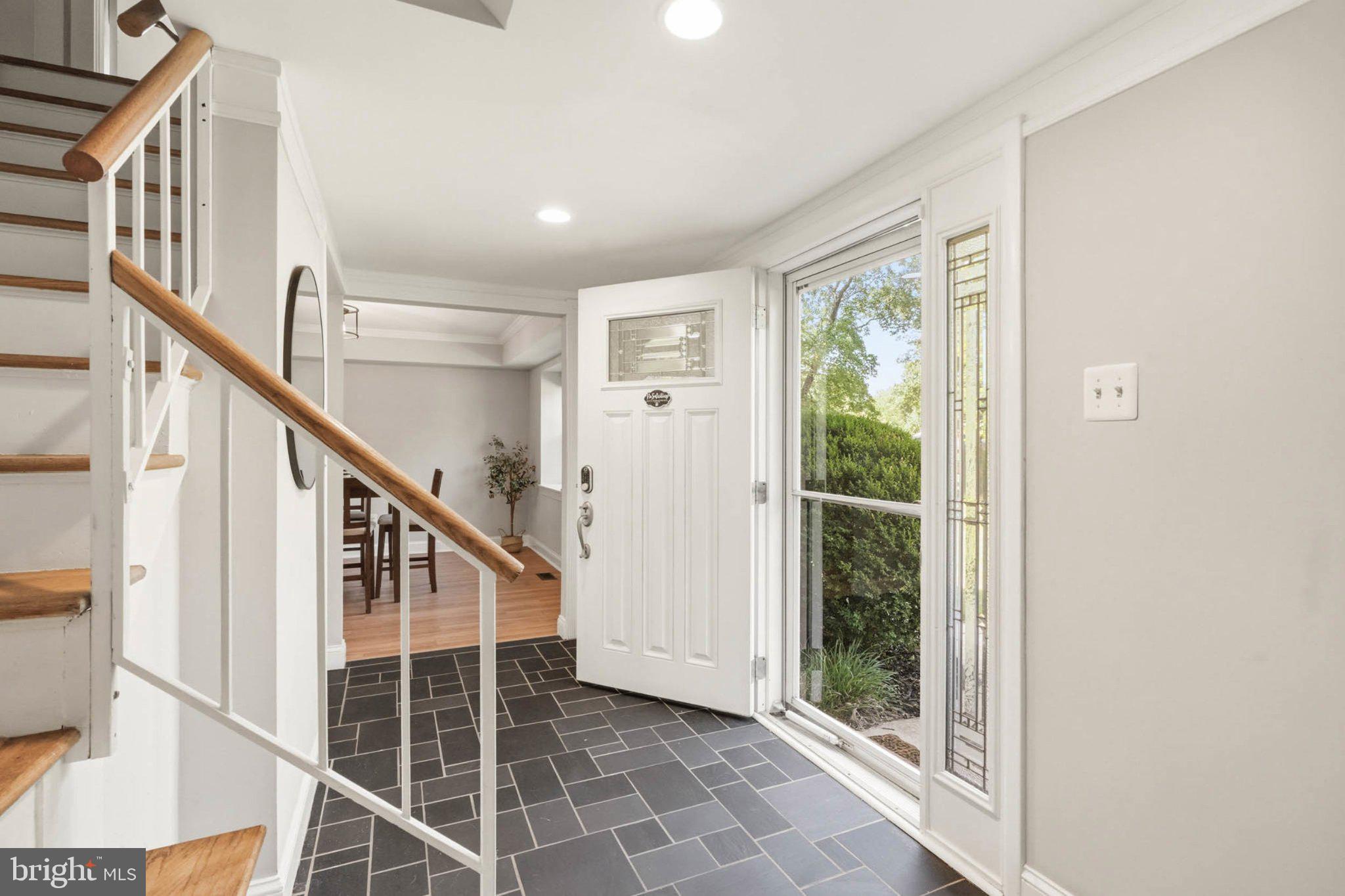 MONTPELIER - Residential