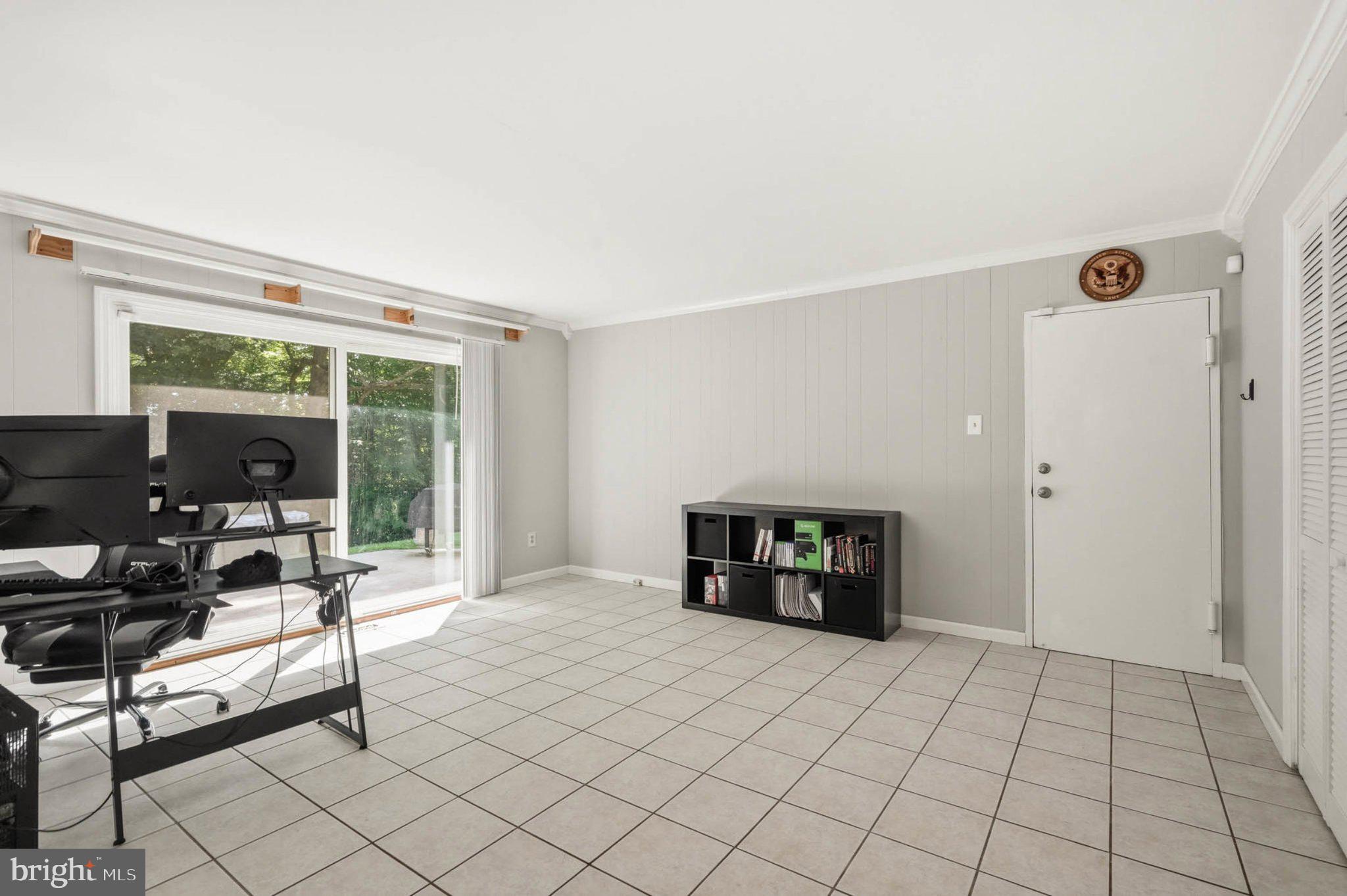 MONTPELIER - Residential