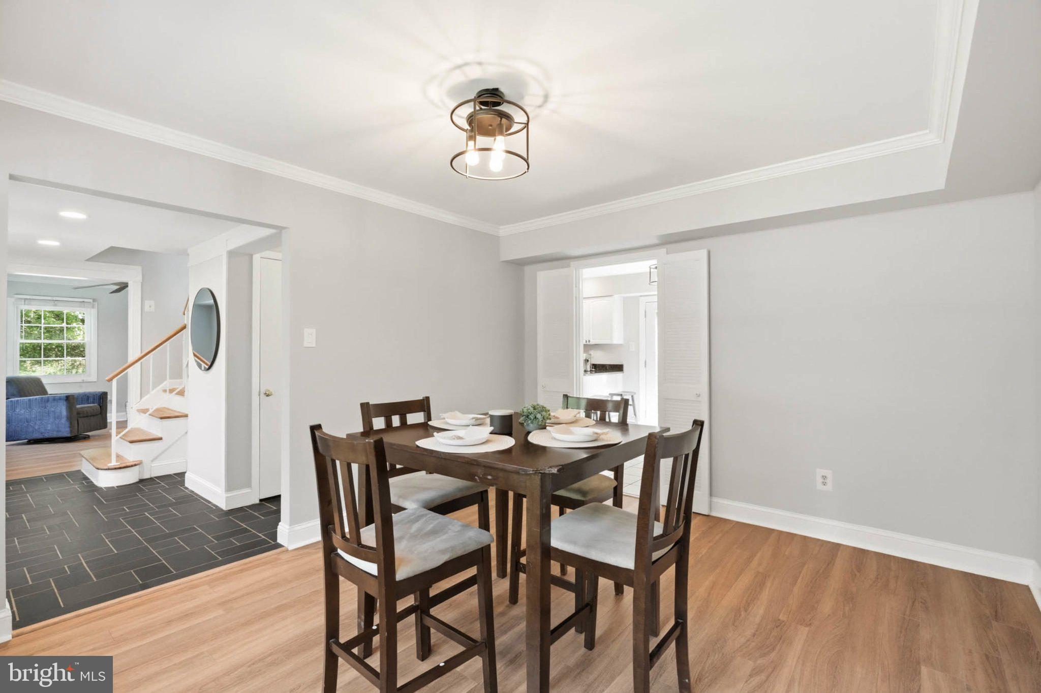 MONTPELIER - Residential