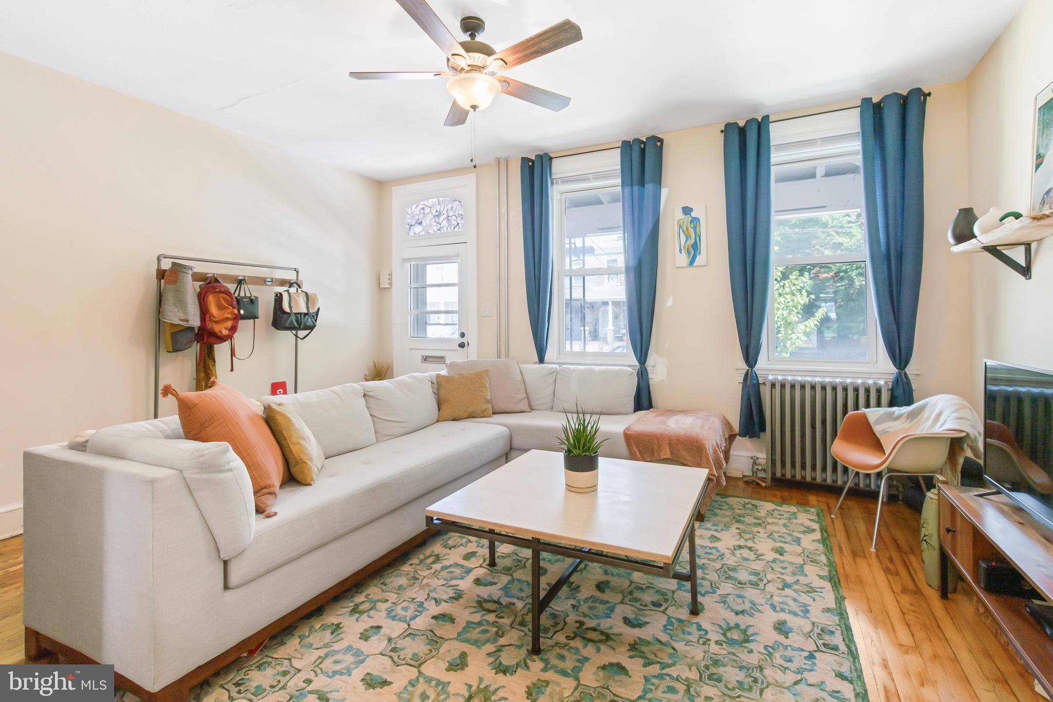 CHESTNUT HILL - Residential