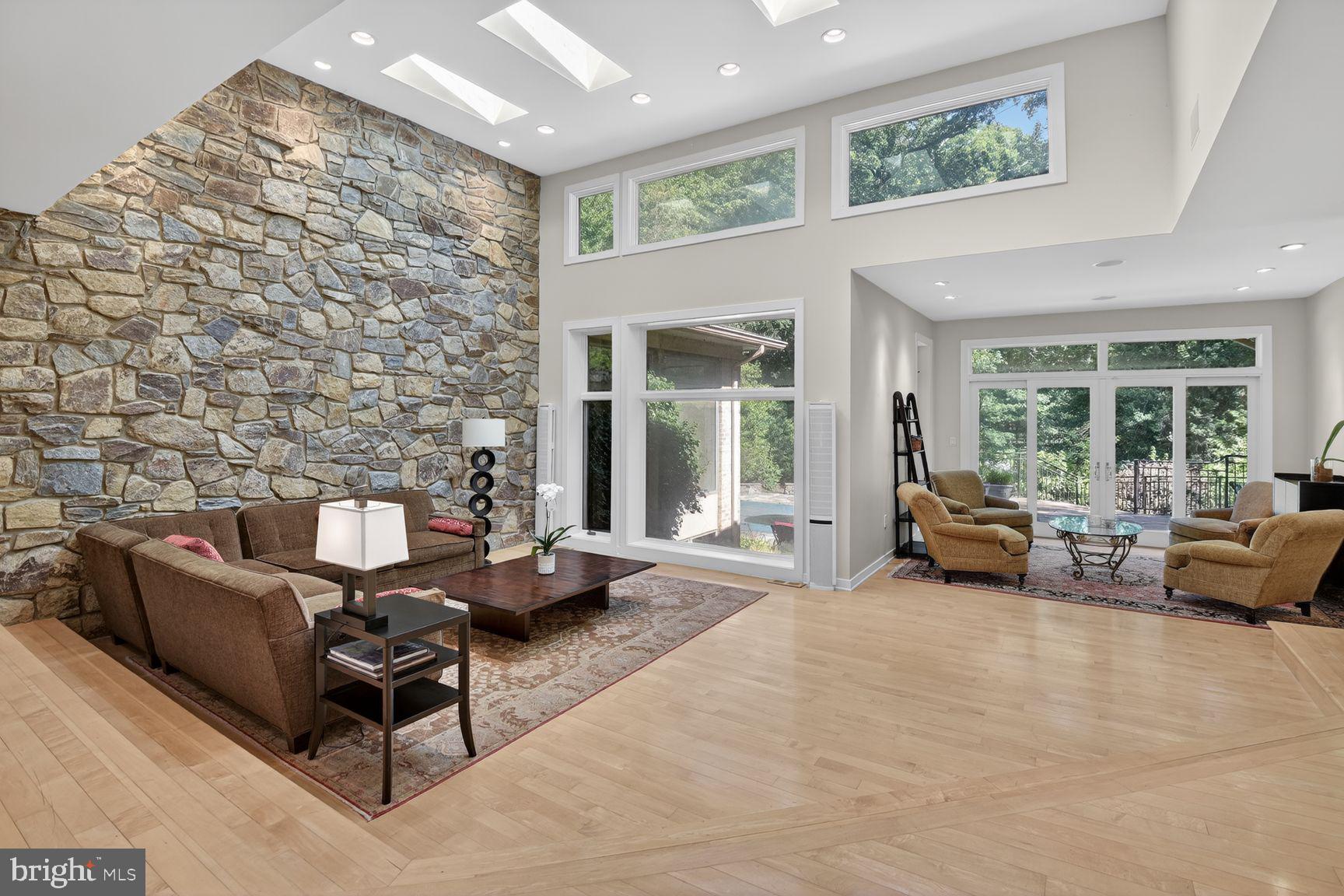 POTOMAC VIEW ESTATES - Residential