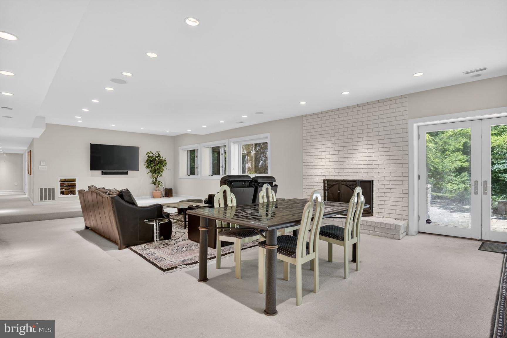 POTOMAC VIEW ESTATES - Residential