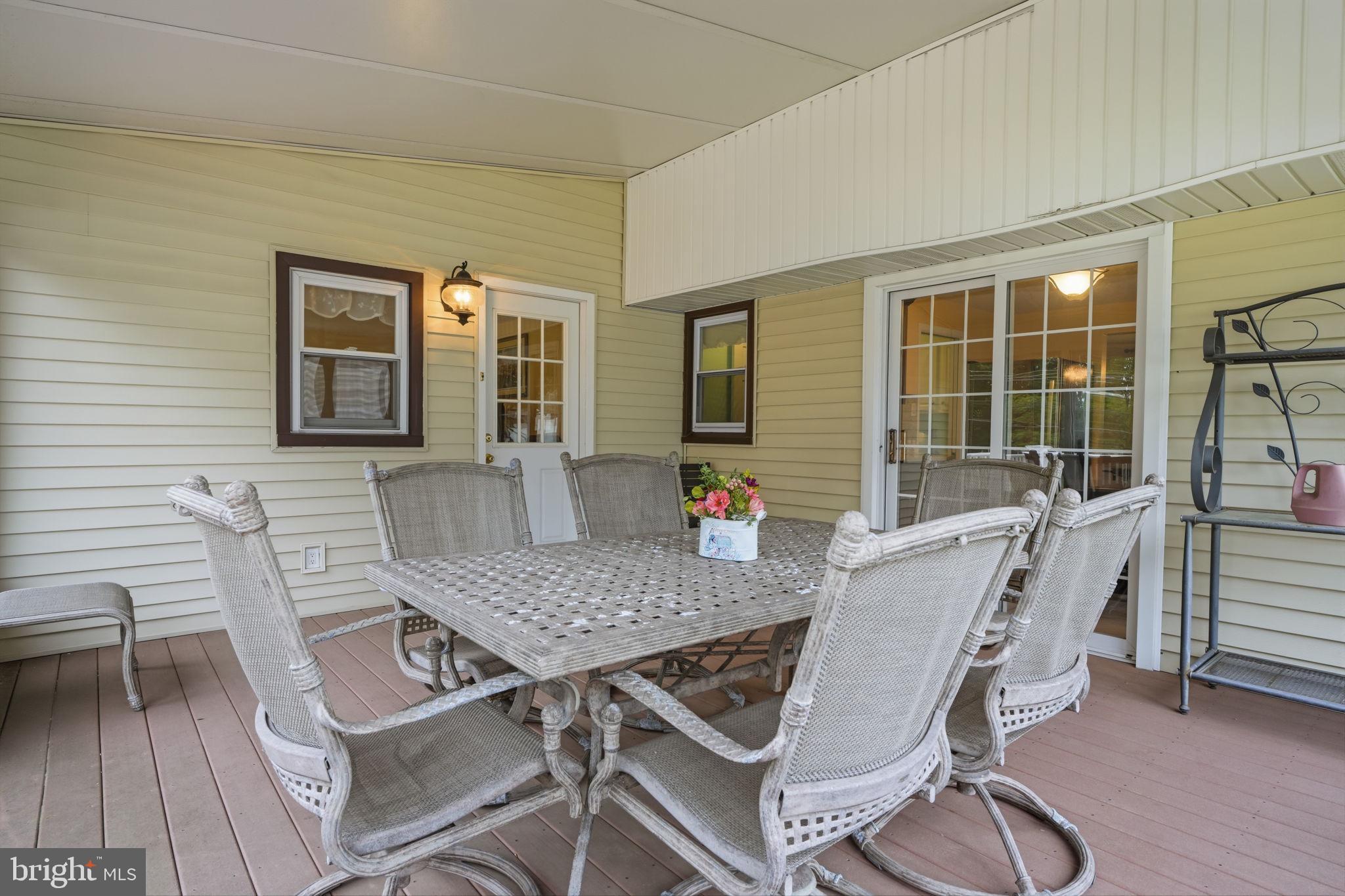 BROAD VIEW FARMS - Residential