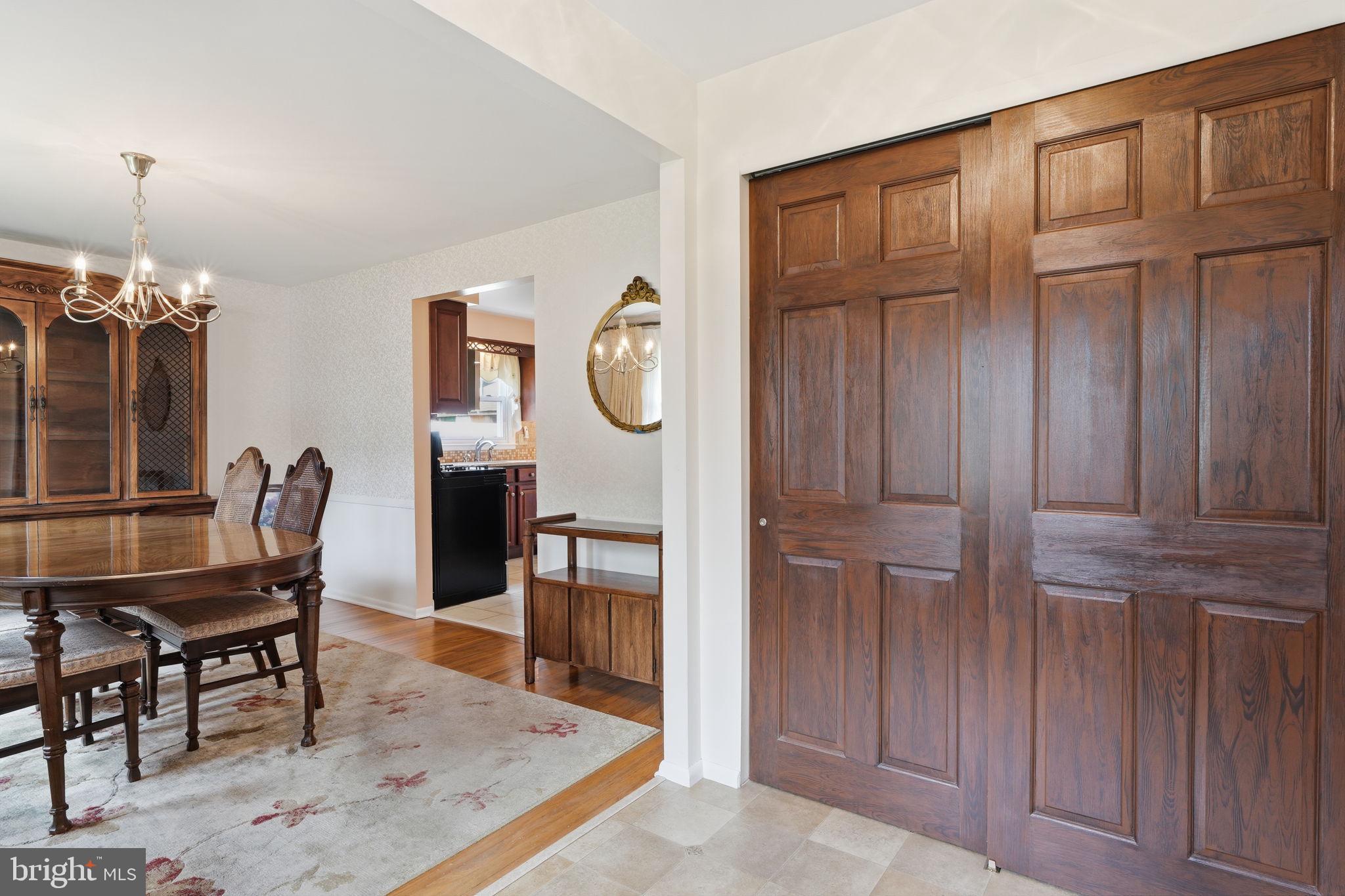 BROAD VIEW FARMS - Residential