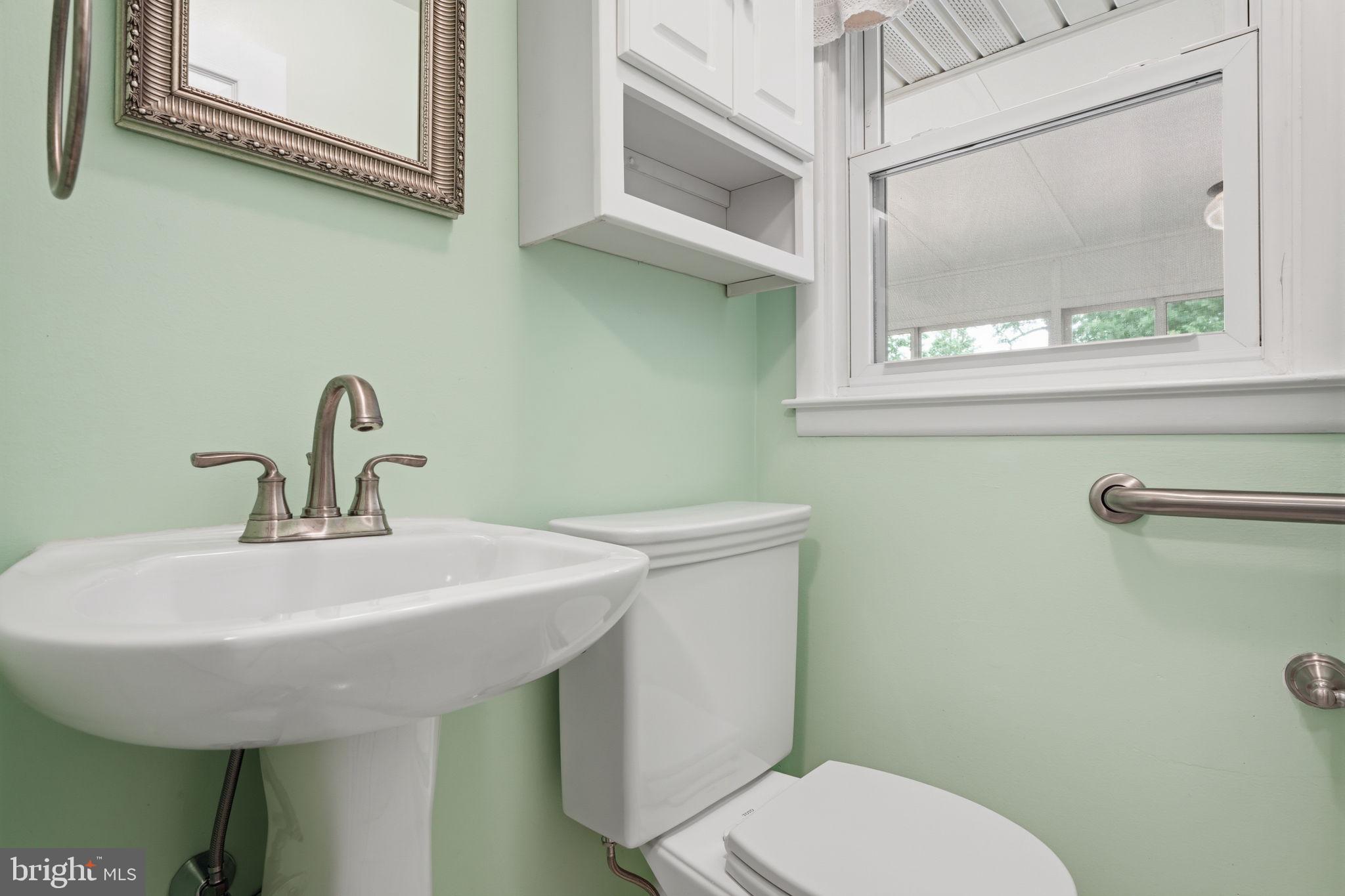 BROAD VIEW FARMS - Residential