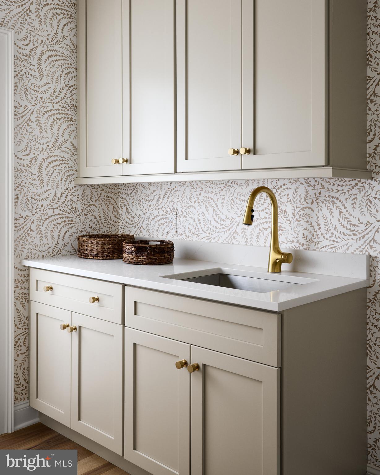 CLOVER HILL - Residential
